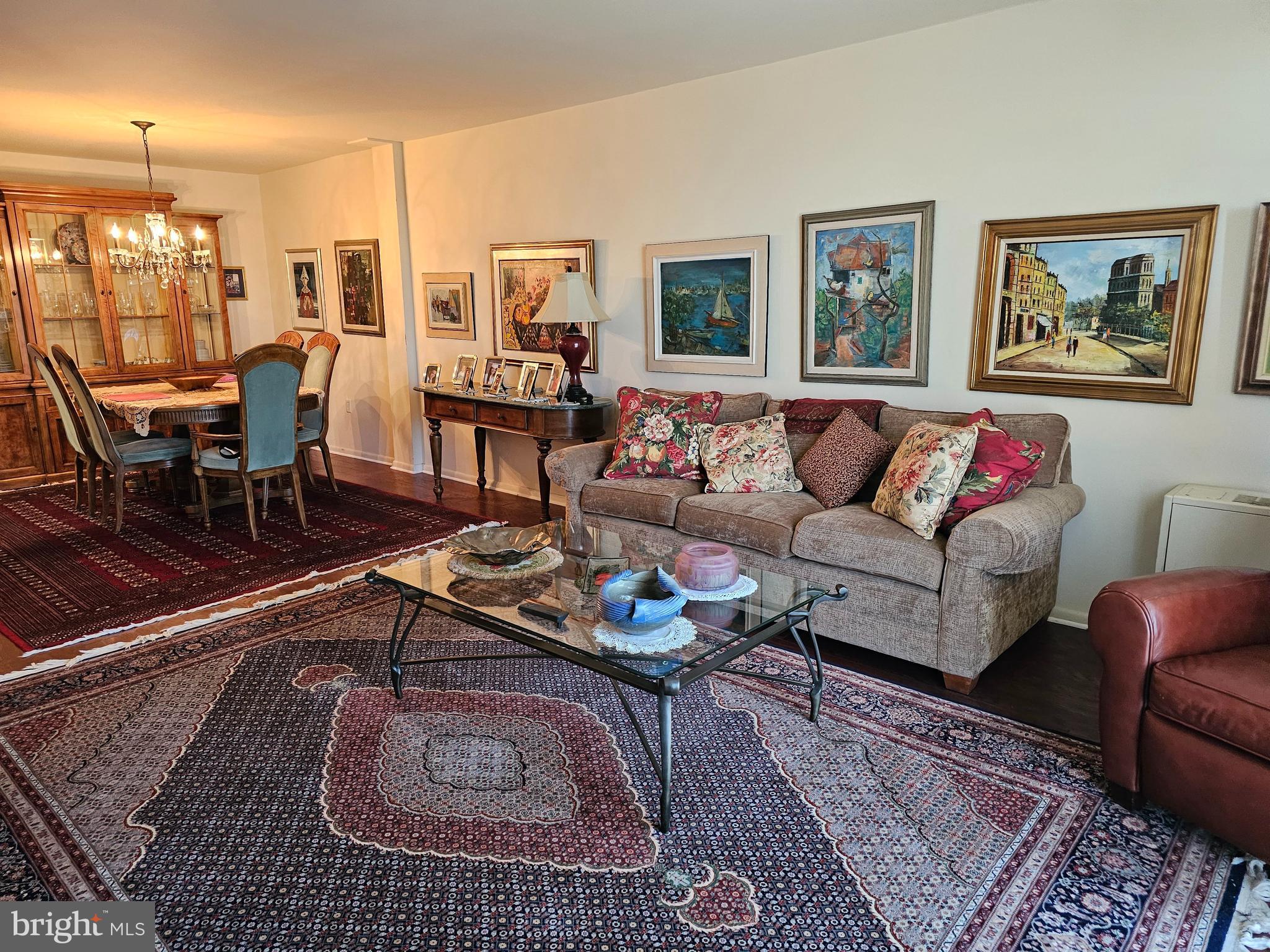 BEAVER HILL - Residential