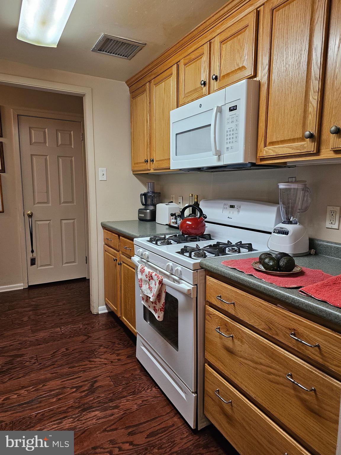 BEAVER HILL - Residential