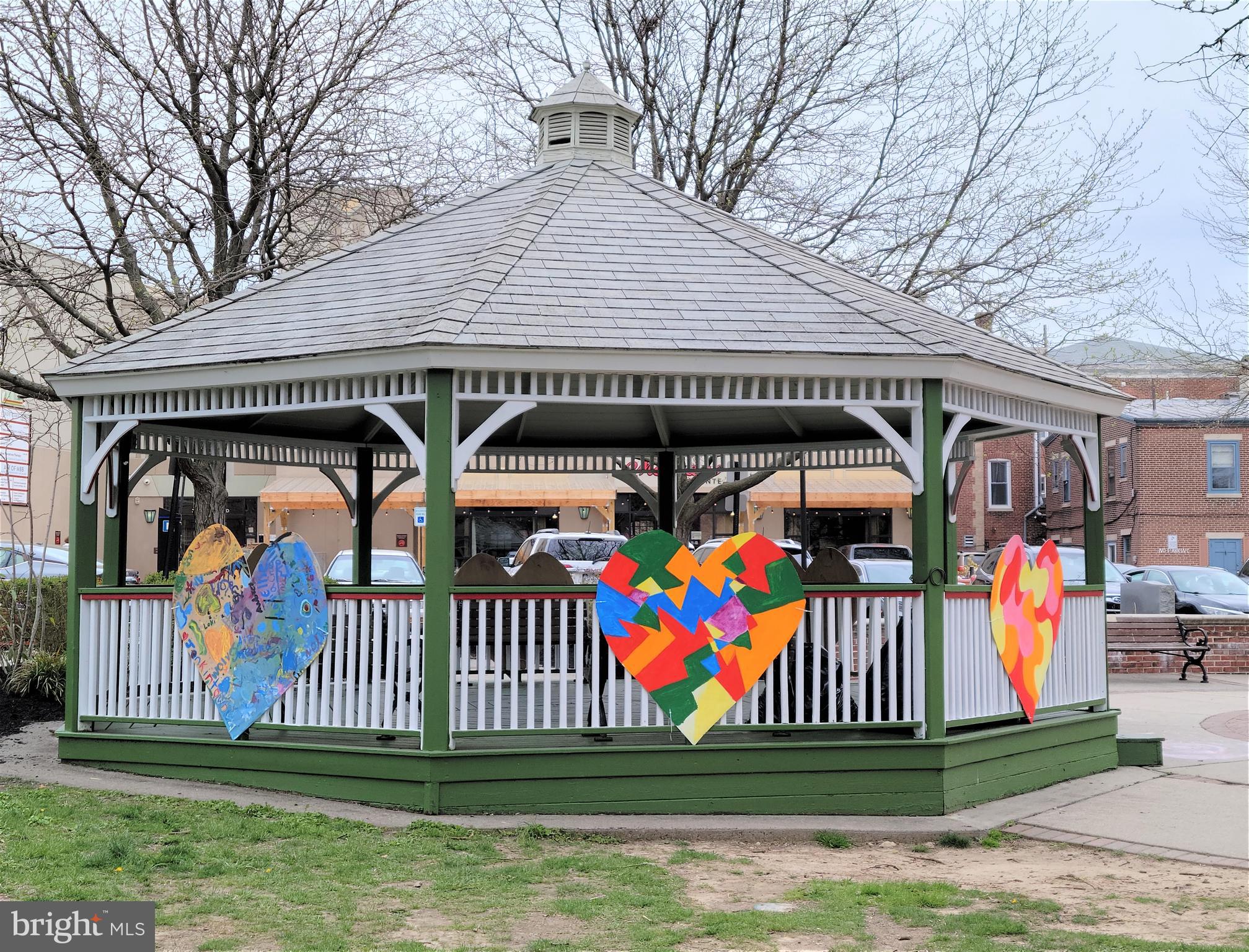 BEAVER HILL - Residential