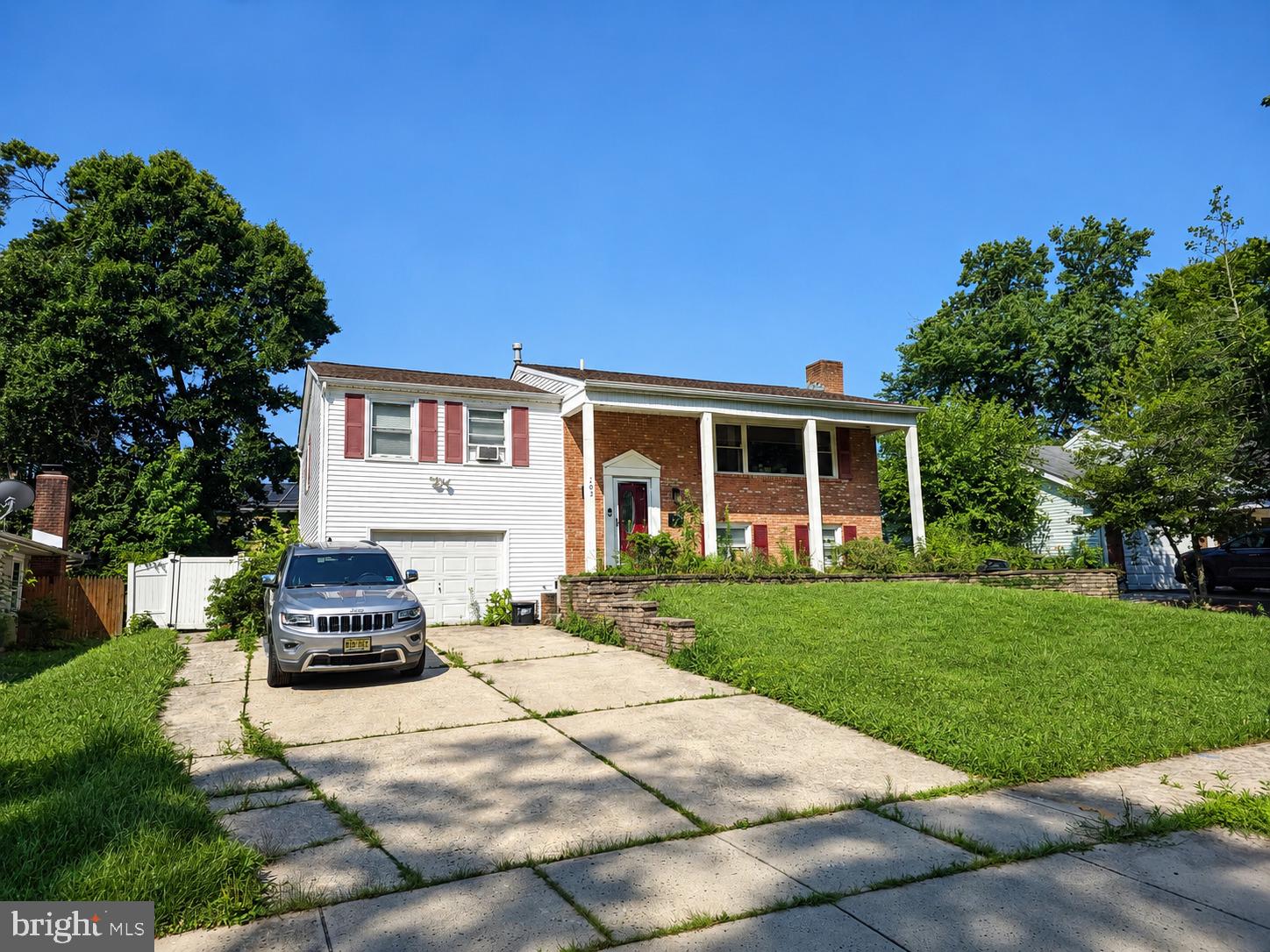 103 NIAGARA LANE