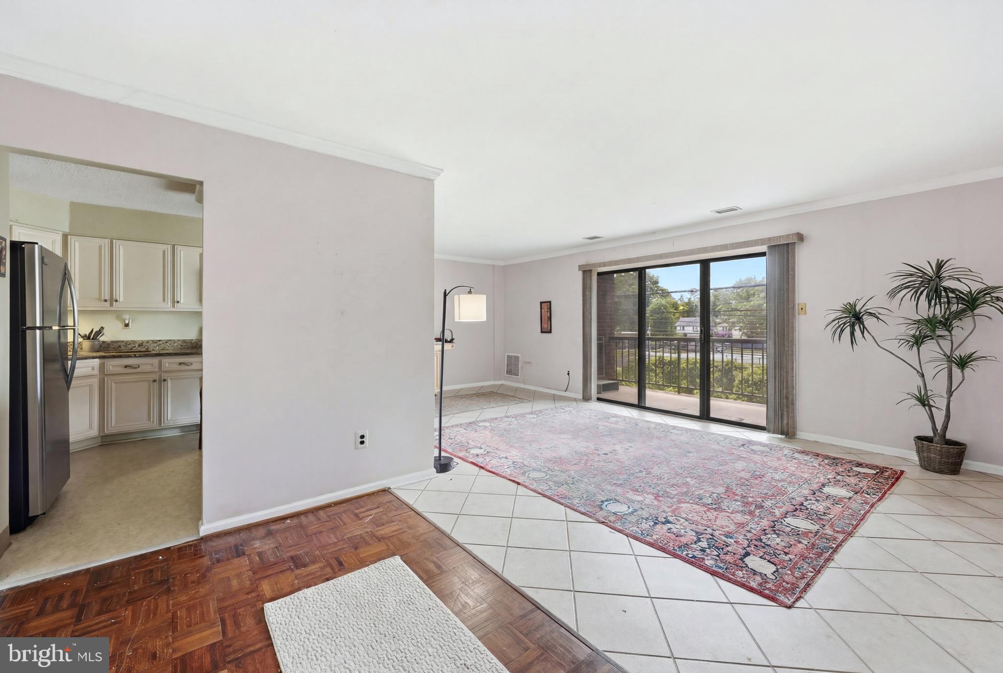 207 HADDONFIELD CMNS 207