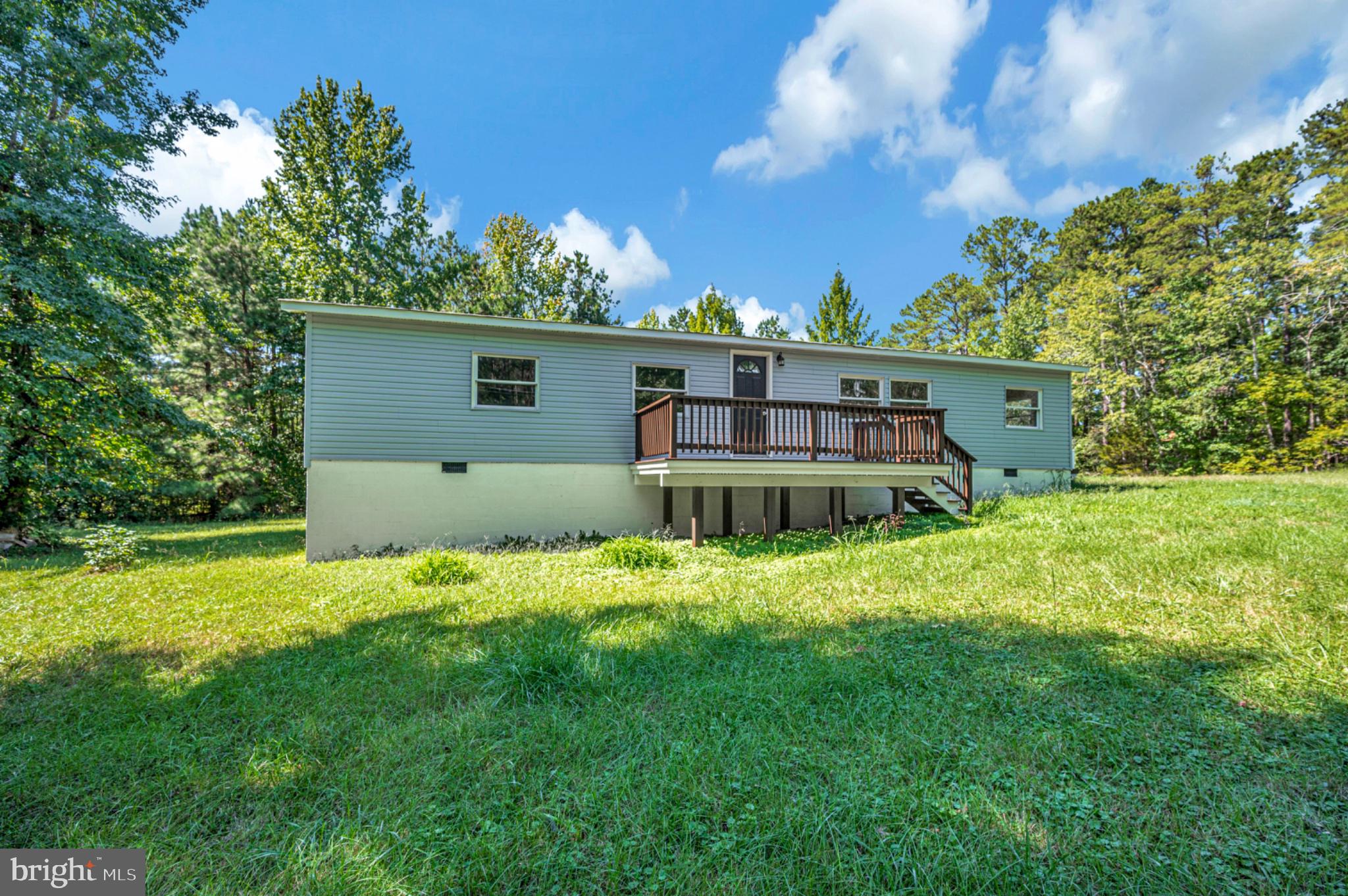 987 EASTHAM ROAD