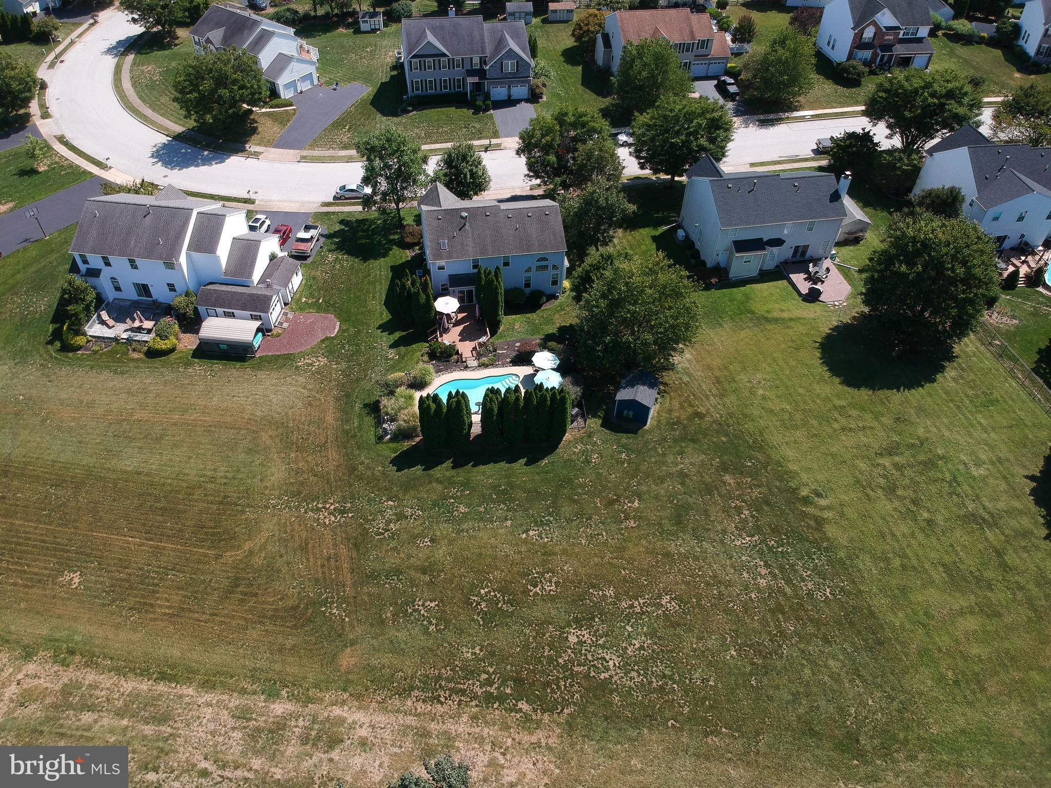 THE HIGHLANDS - Residential