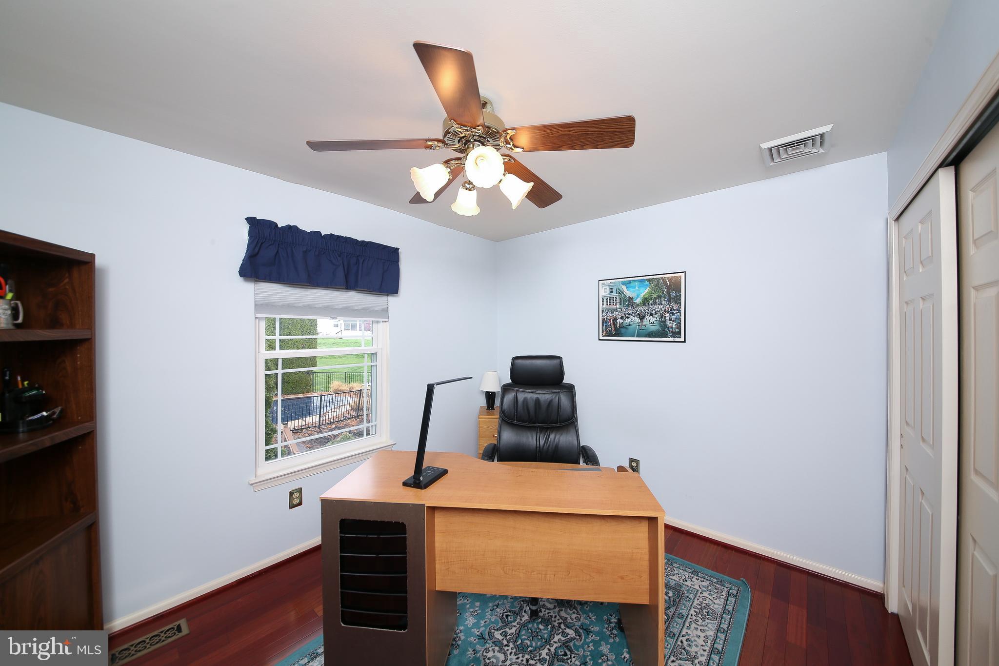 THE HIGHLANDS - Residential