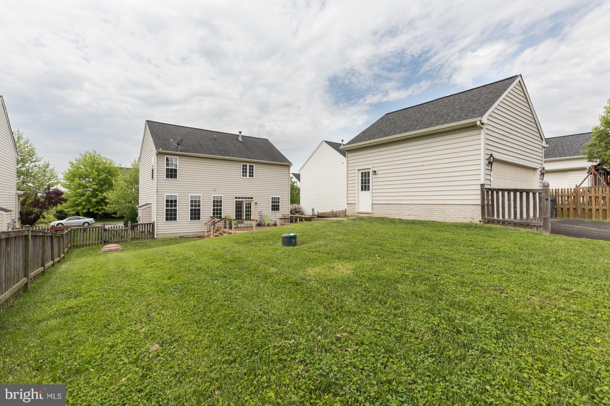 KINGSRIDGE ESTATES - Residential Lease