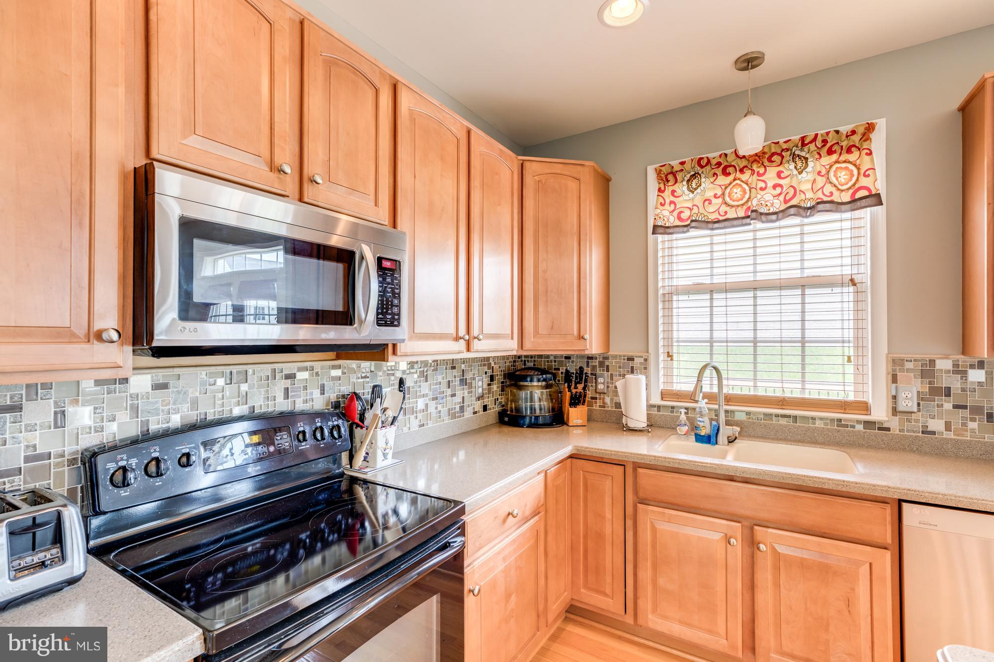 KINGSRIDGE ESTATES - Residential Lease