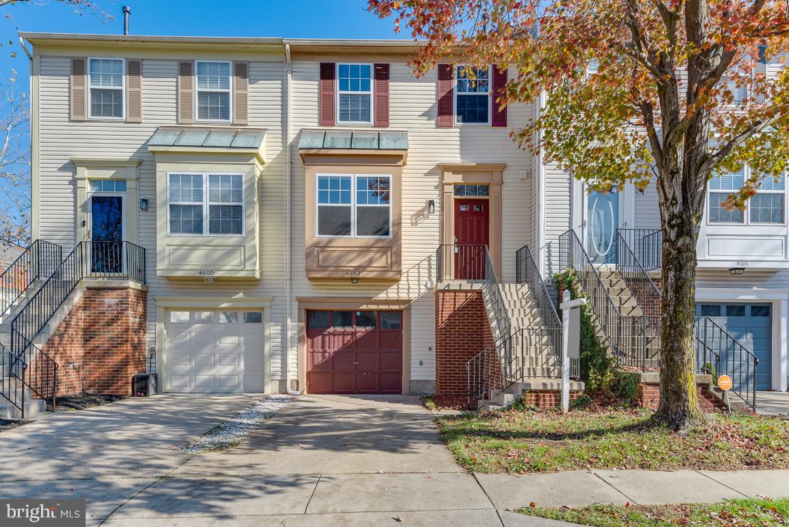 VILLAGES OF MARLBOROUGH - Residential