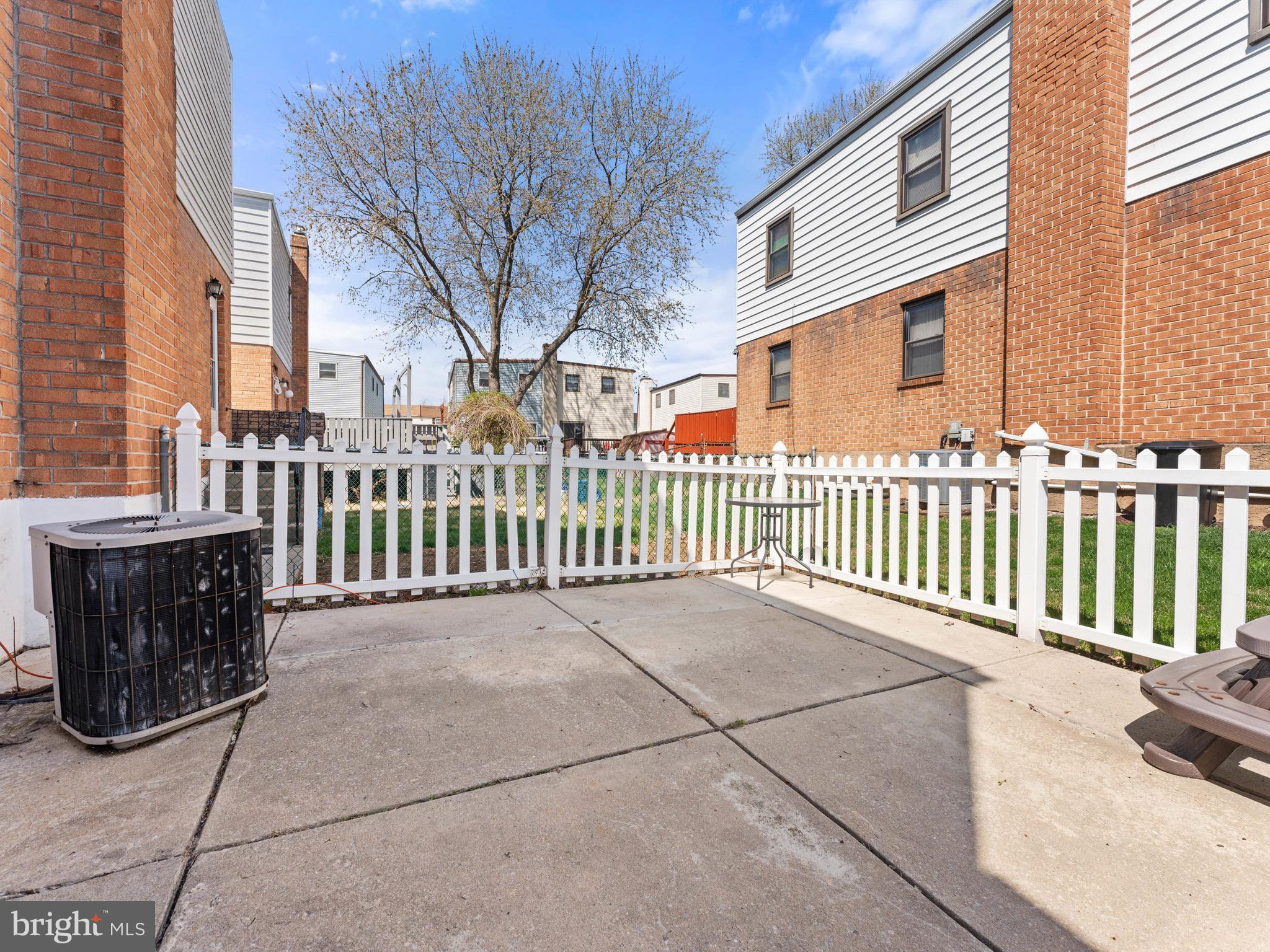 BRIARCLIFFE - Residential