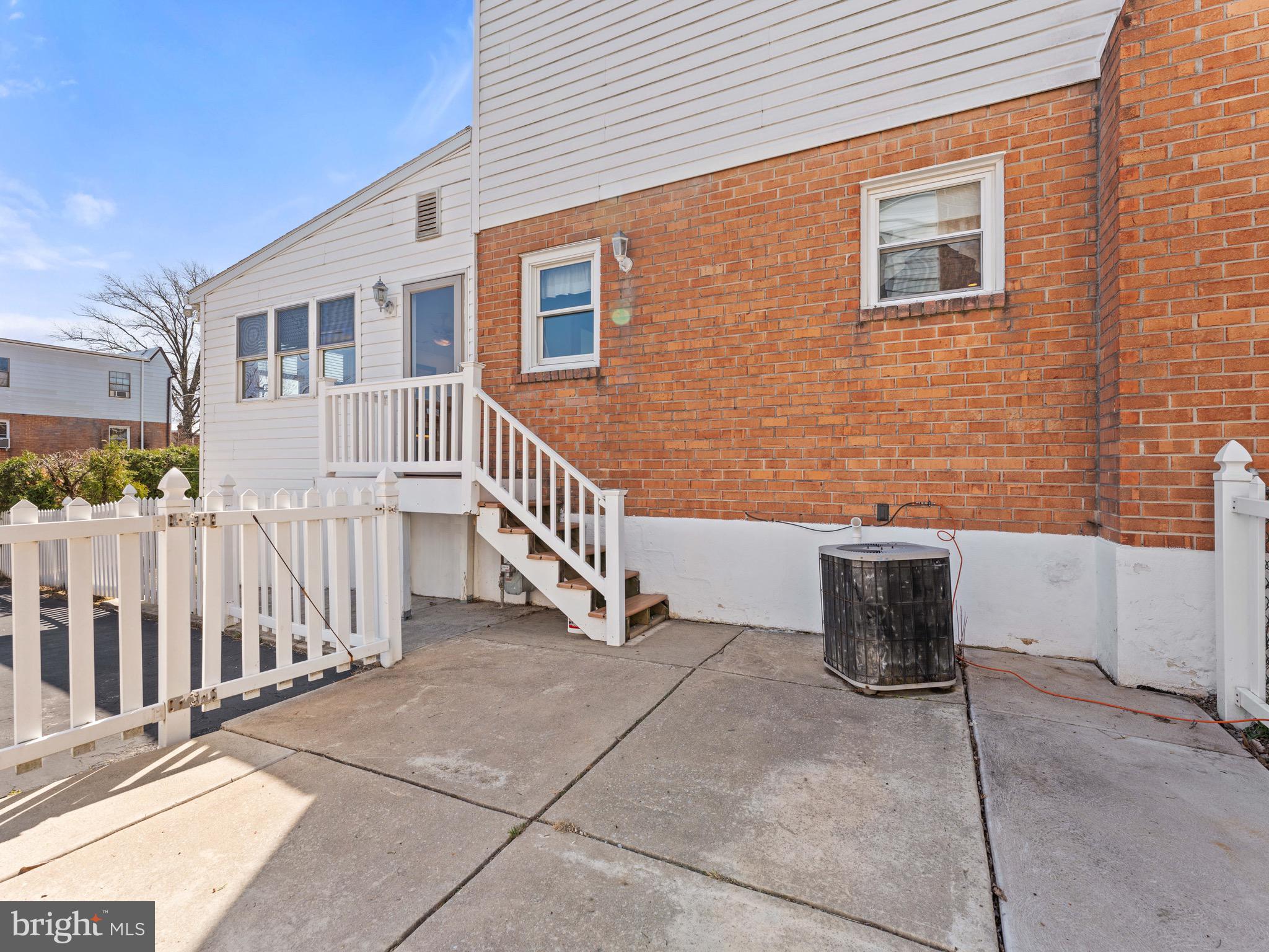 BRIARCLIFFE - Residential