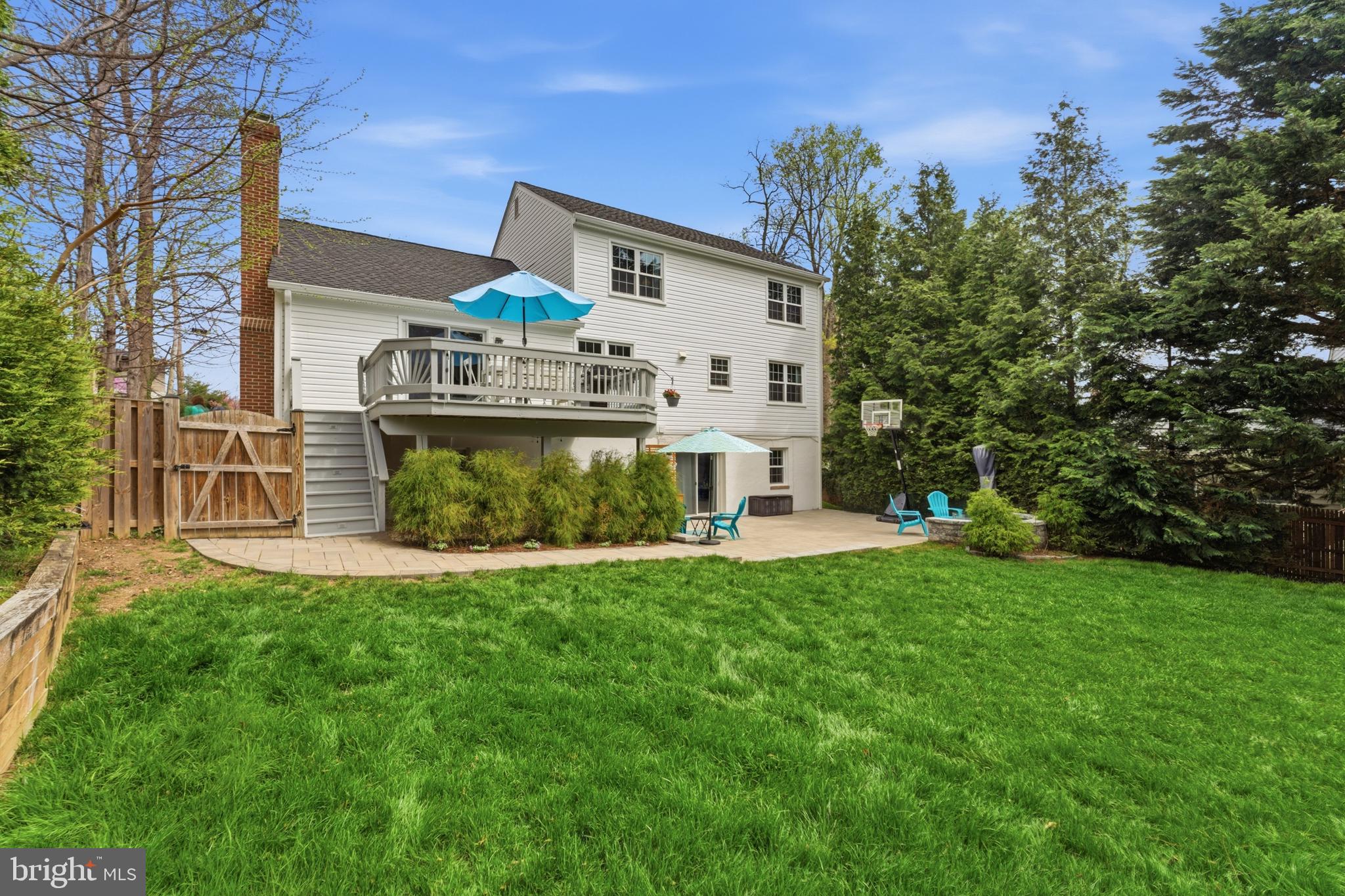 6445 LINWAY TERRACE NW