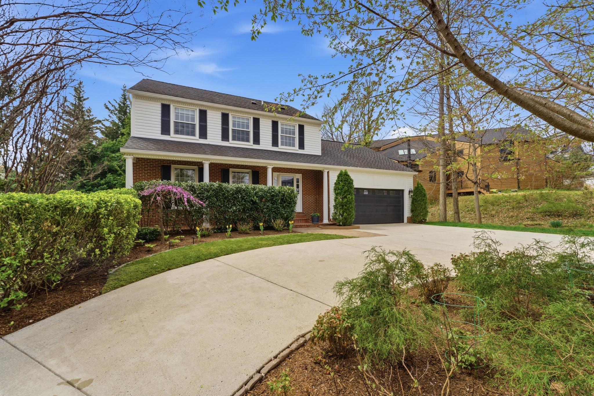 6445 LINWAY TERRACE NW