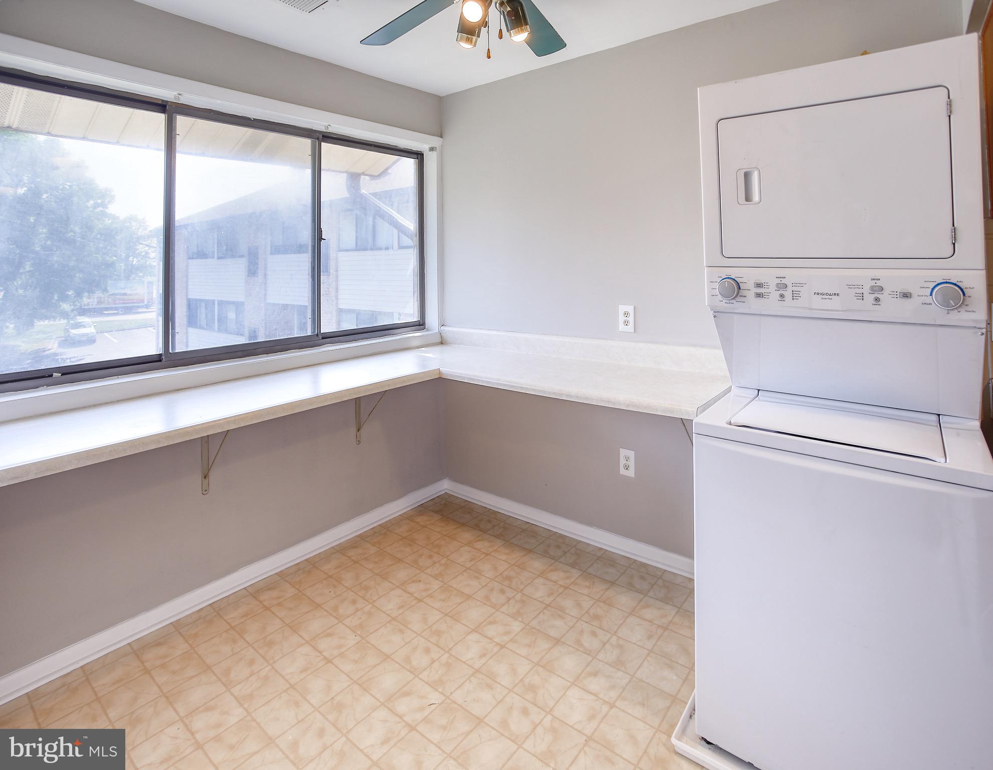 BRIGHT OAKS - Residential