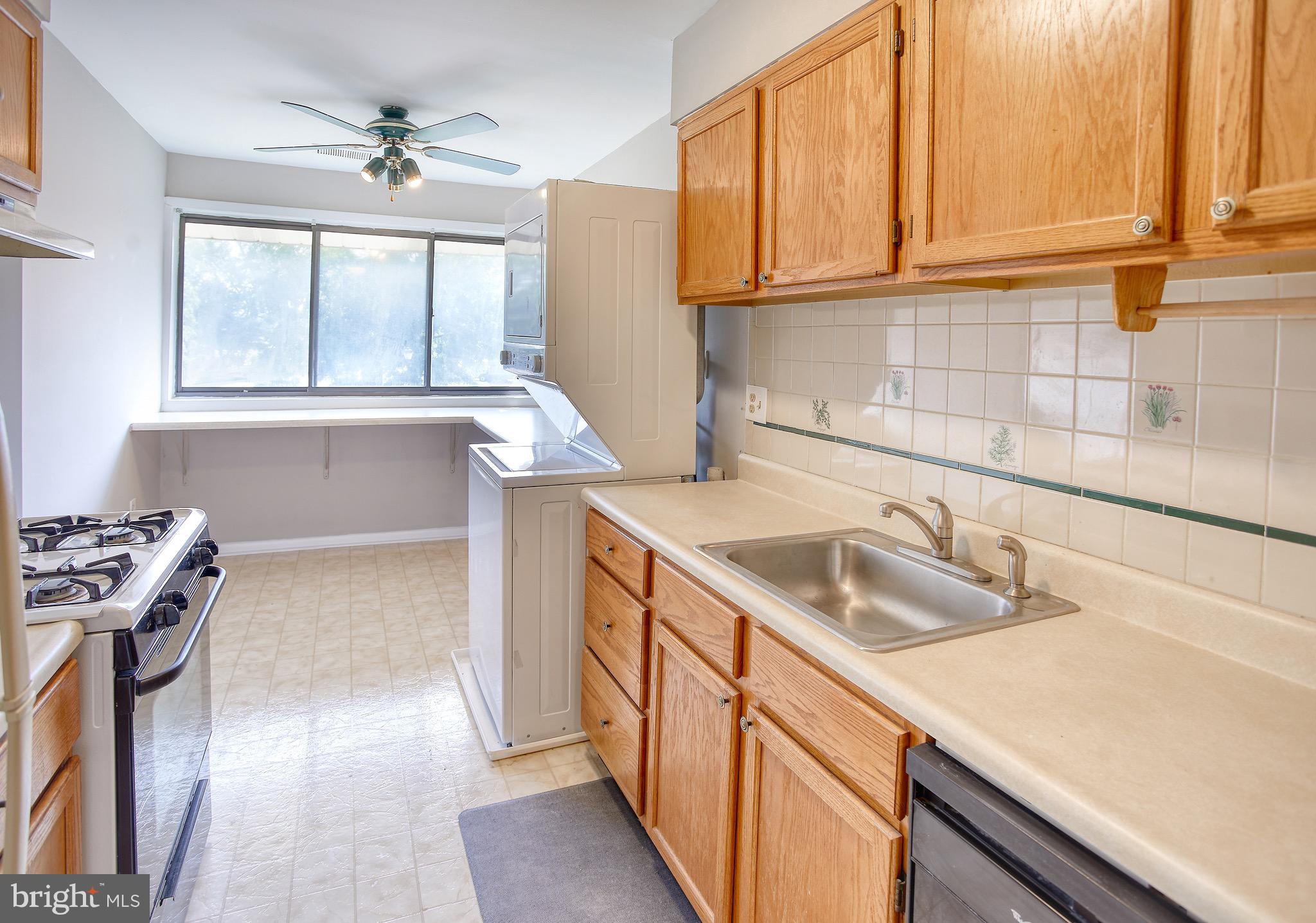 BRIGHT OAKS - Residential