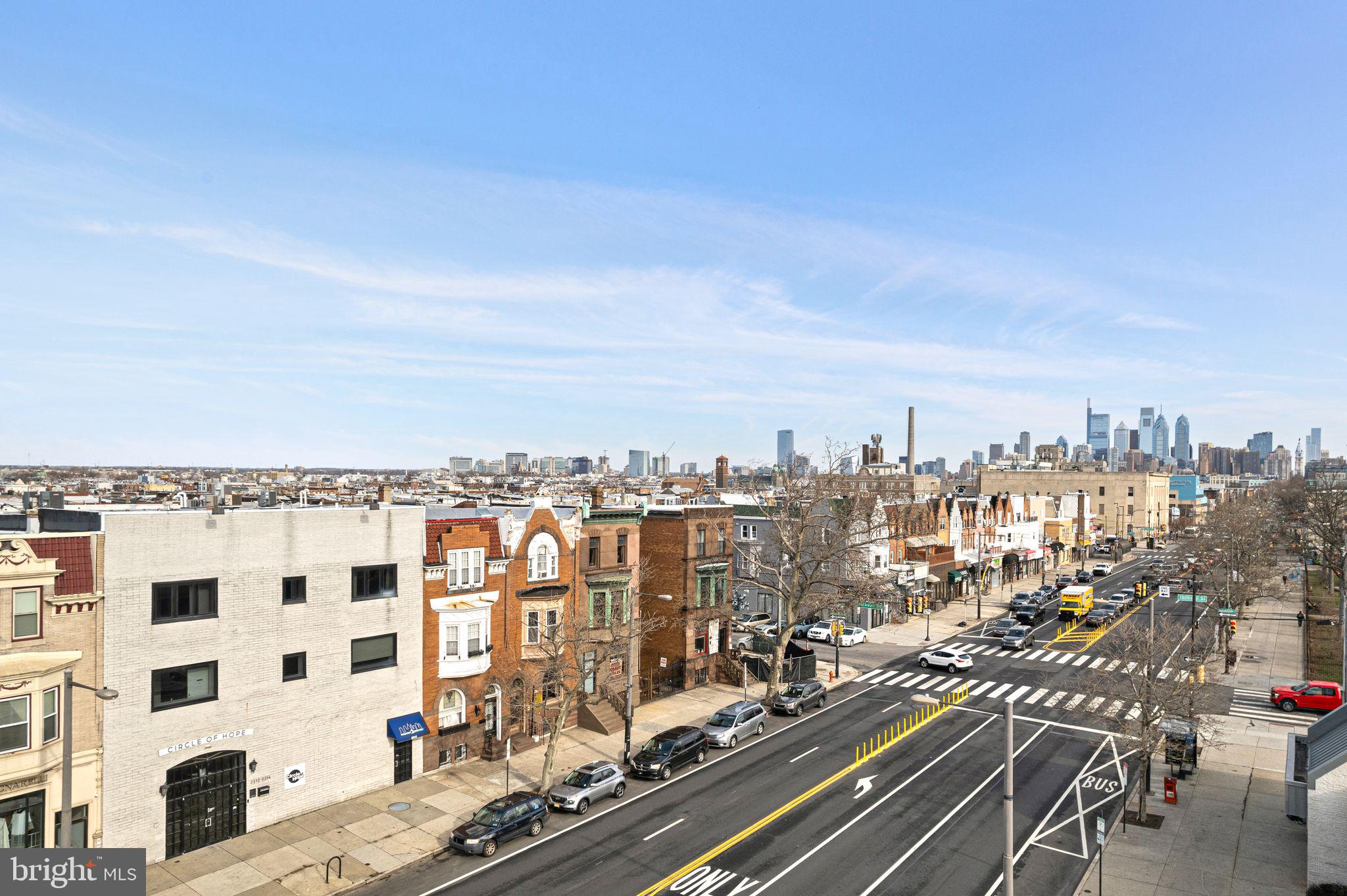 LOWER MOYAMENSING - Commercial Sale