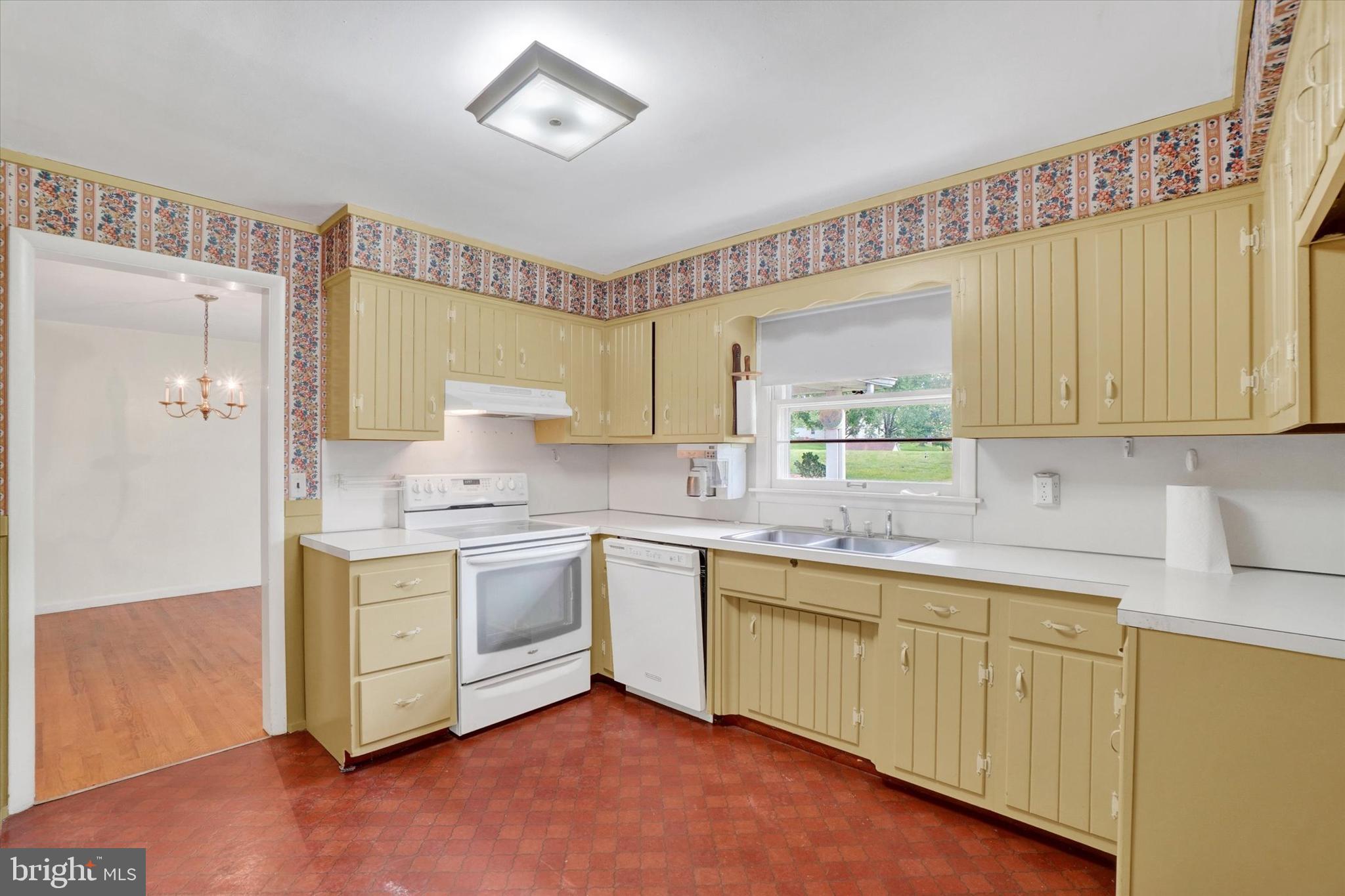 SHETTERS GROVE - Residential
