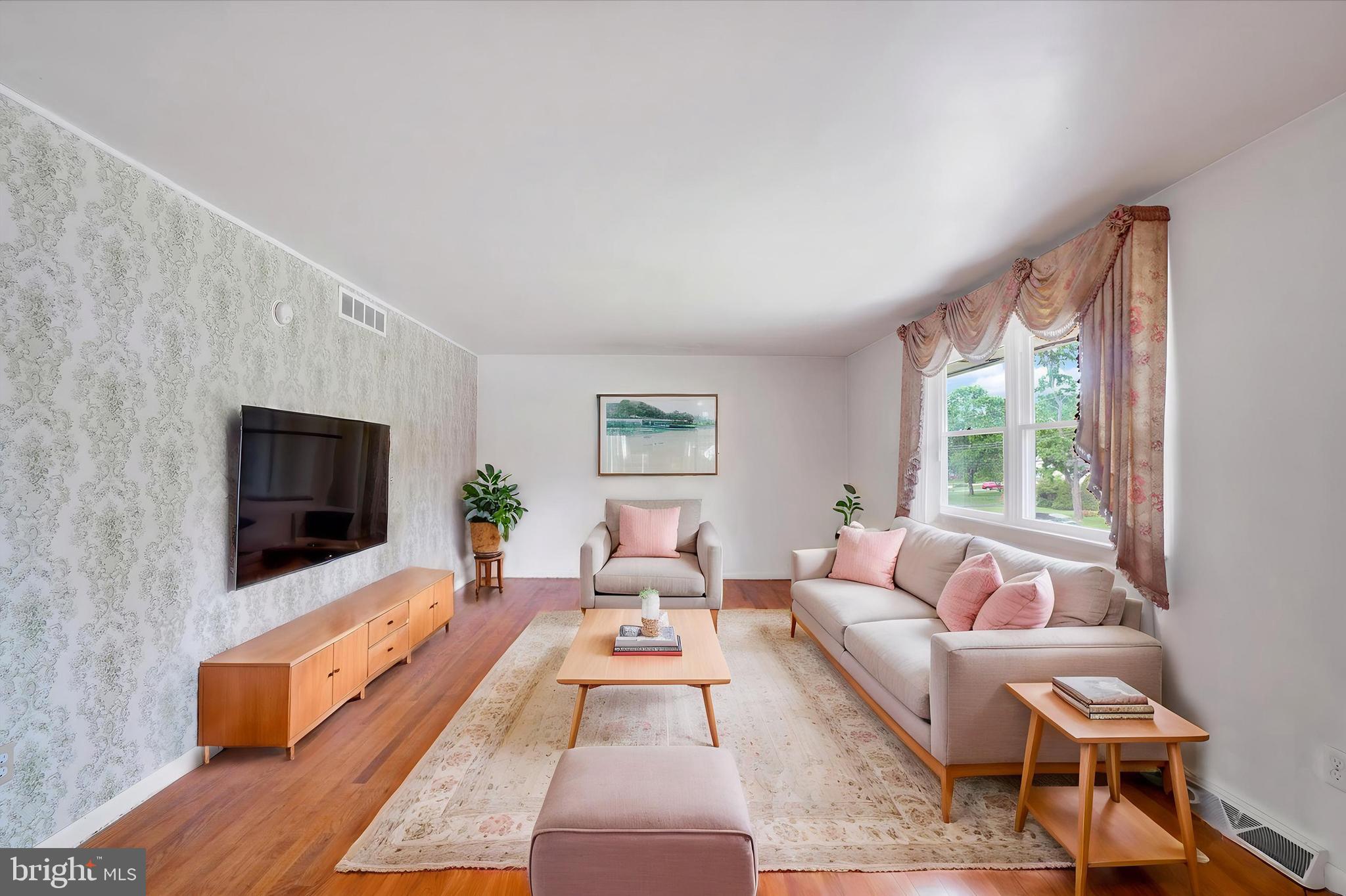 SHETTERS GROVE - Residential