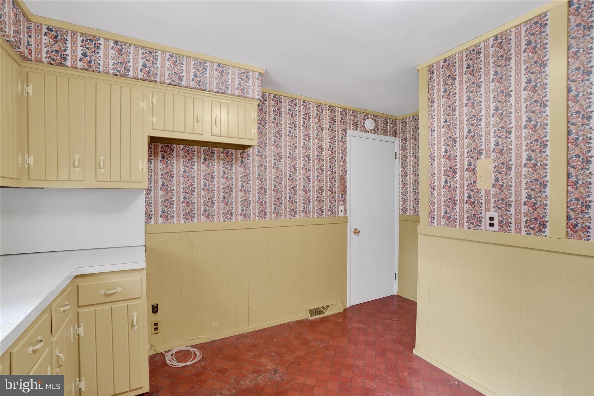 SHETTERS GROVE - Residential