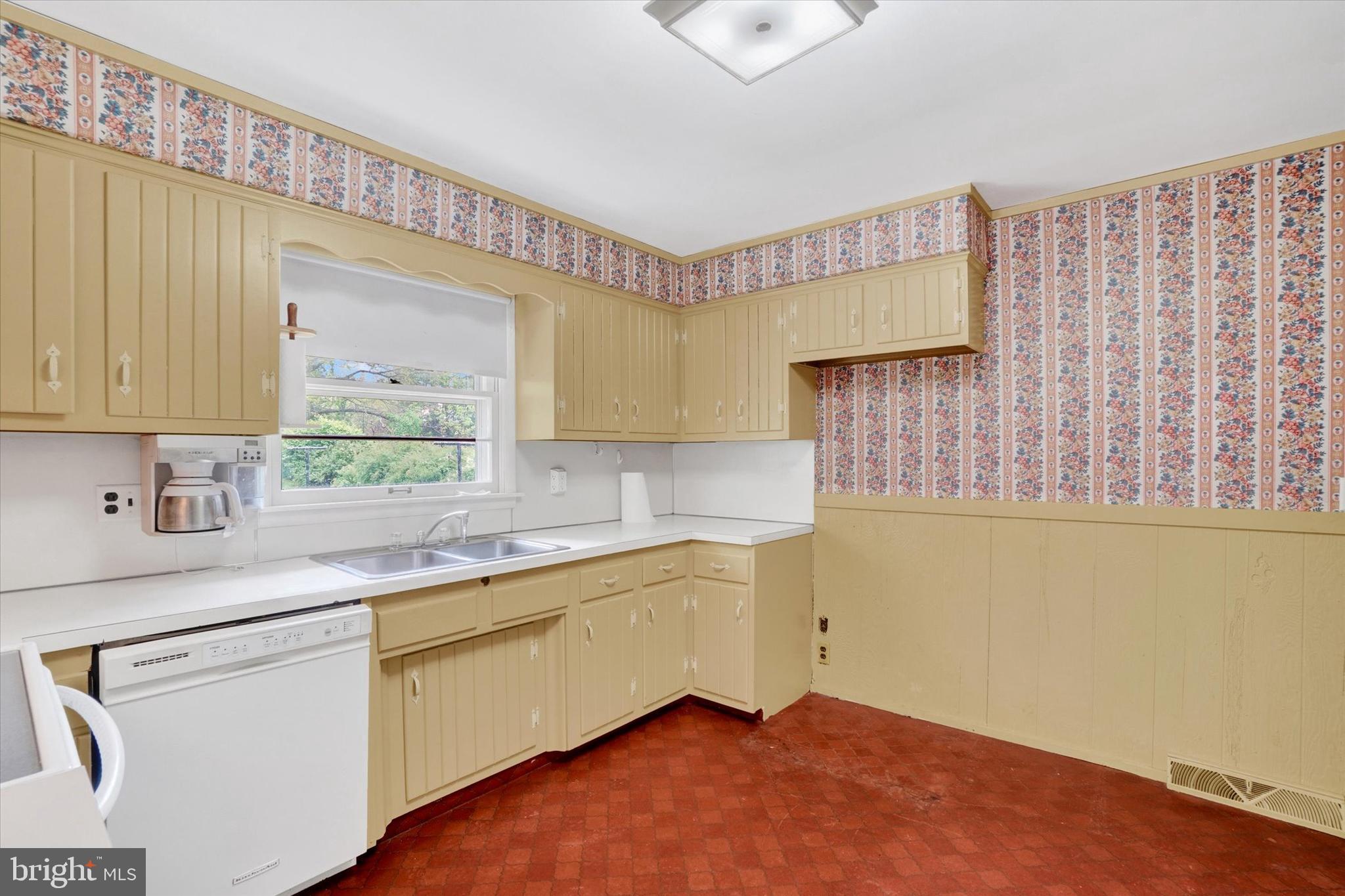 SHETTERS GROVE - Residential