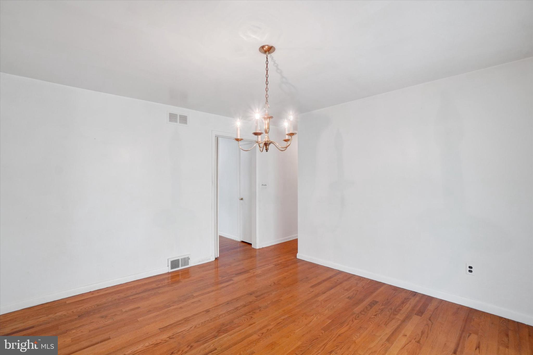 SHETTERS GROVE - Residential