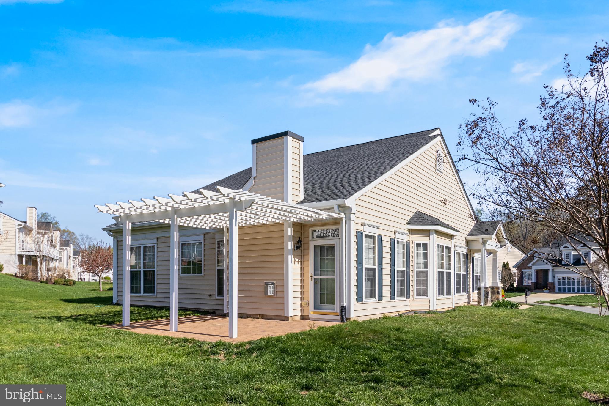 HAWTHORNE GREENE - Residential