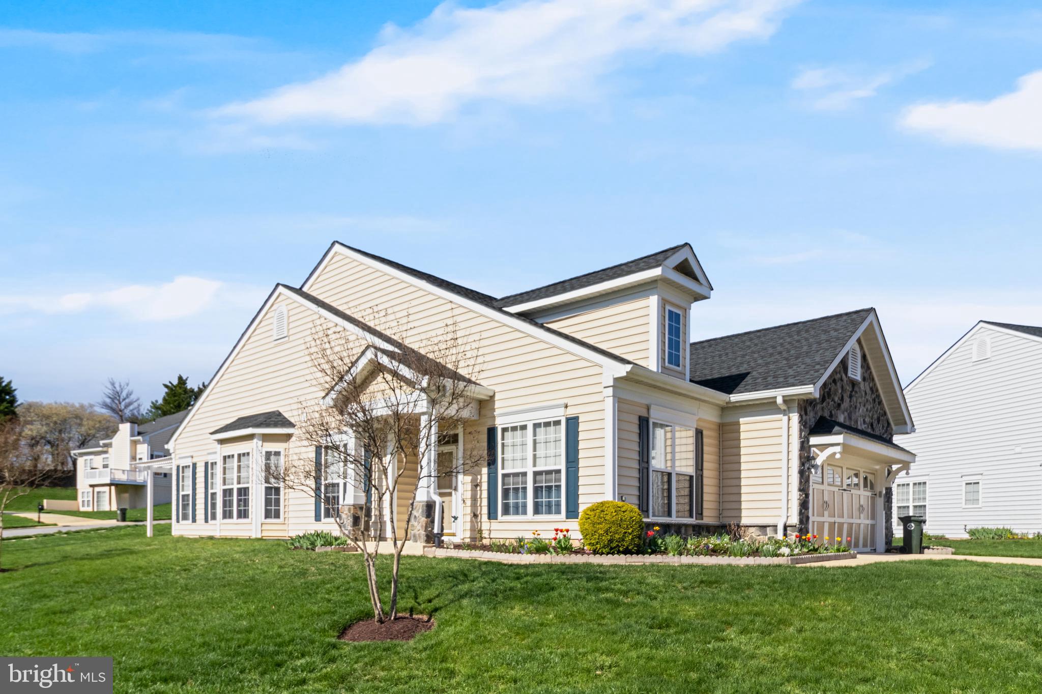 HAWTHORNE GREENE - Residential