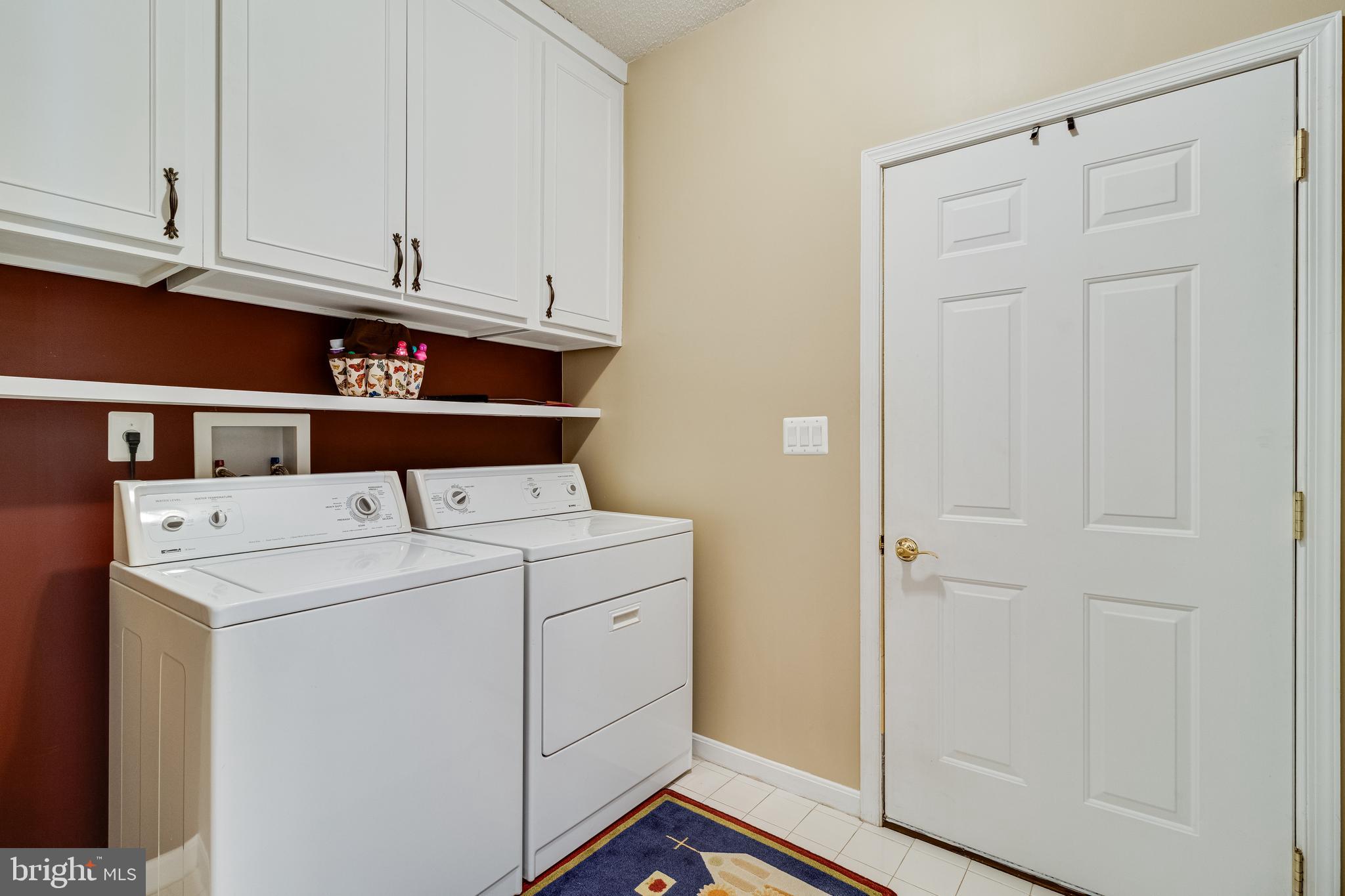 HAWTHORNE GREENE - Residential