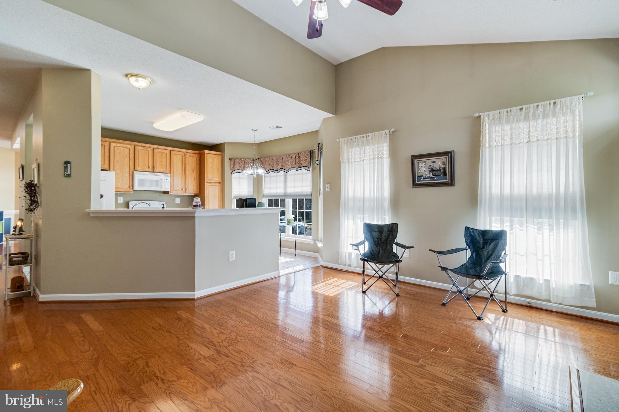 HAWTHORNE GREENE - Residential