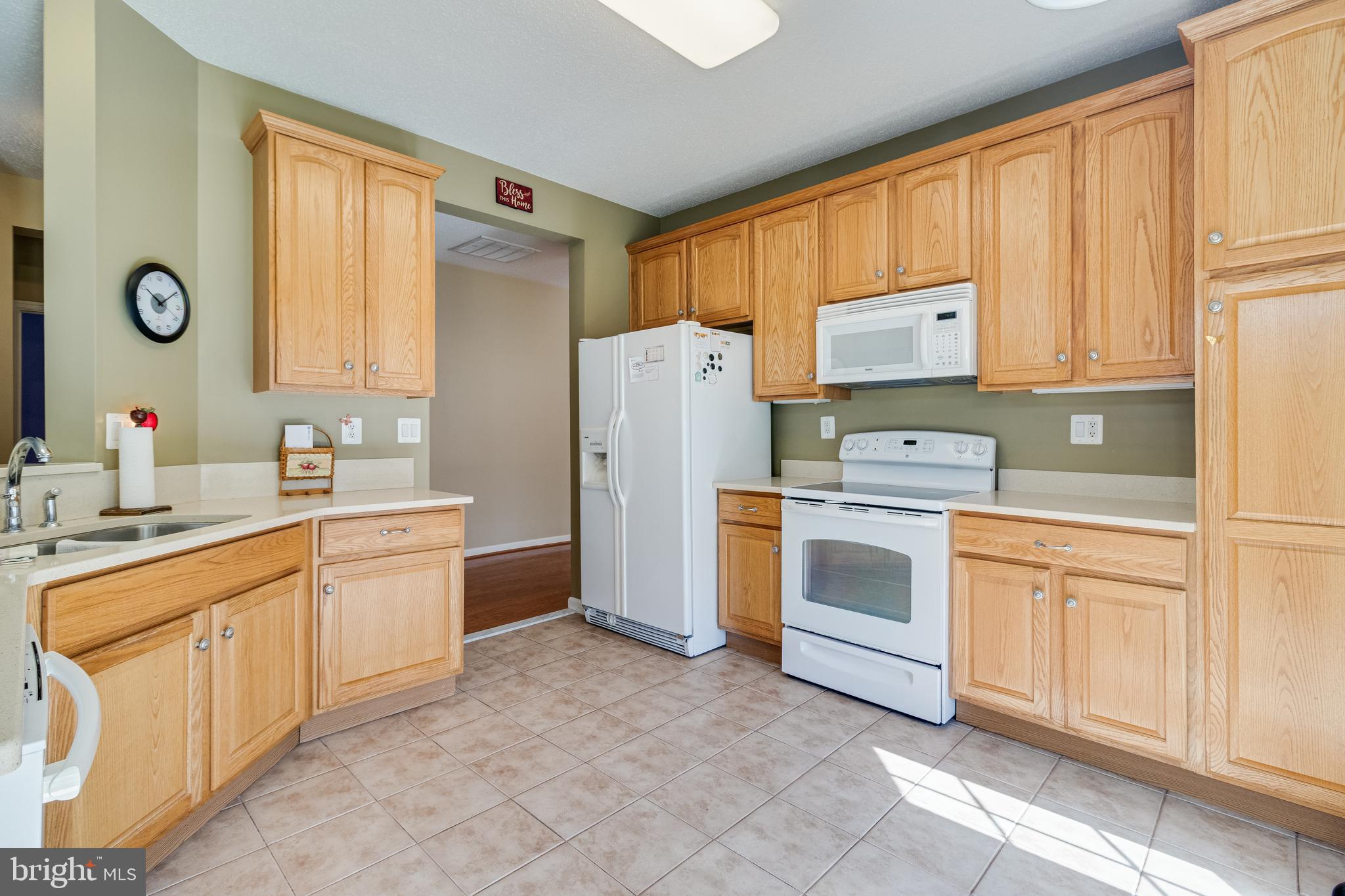 HAWTHORNE GREENE - Residential