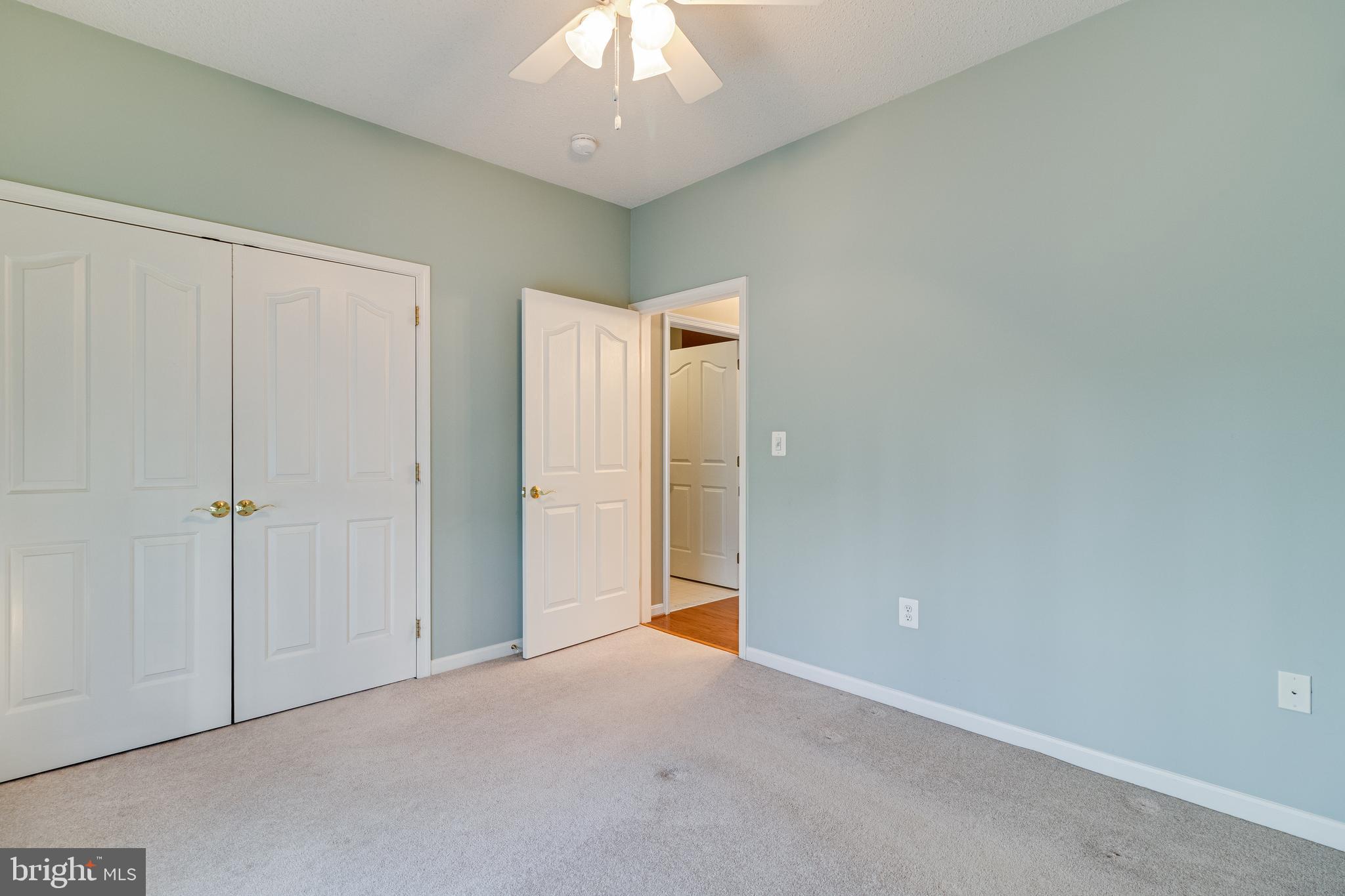 HAWTHORNE GREENE - Residential