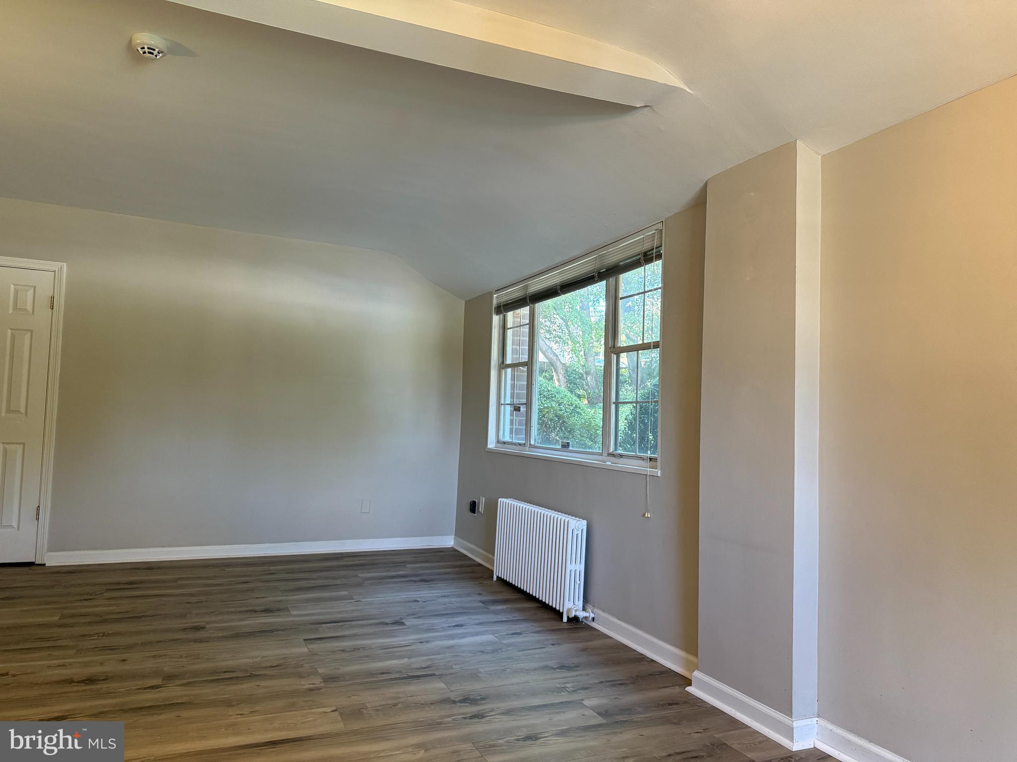 ROSSLYN - Residential Lease