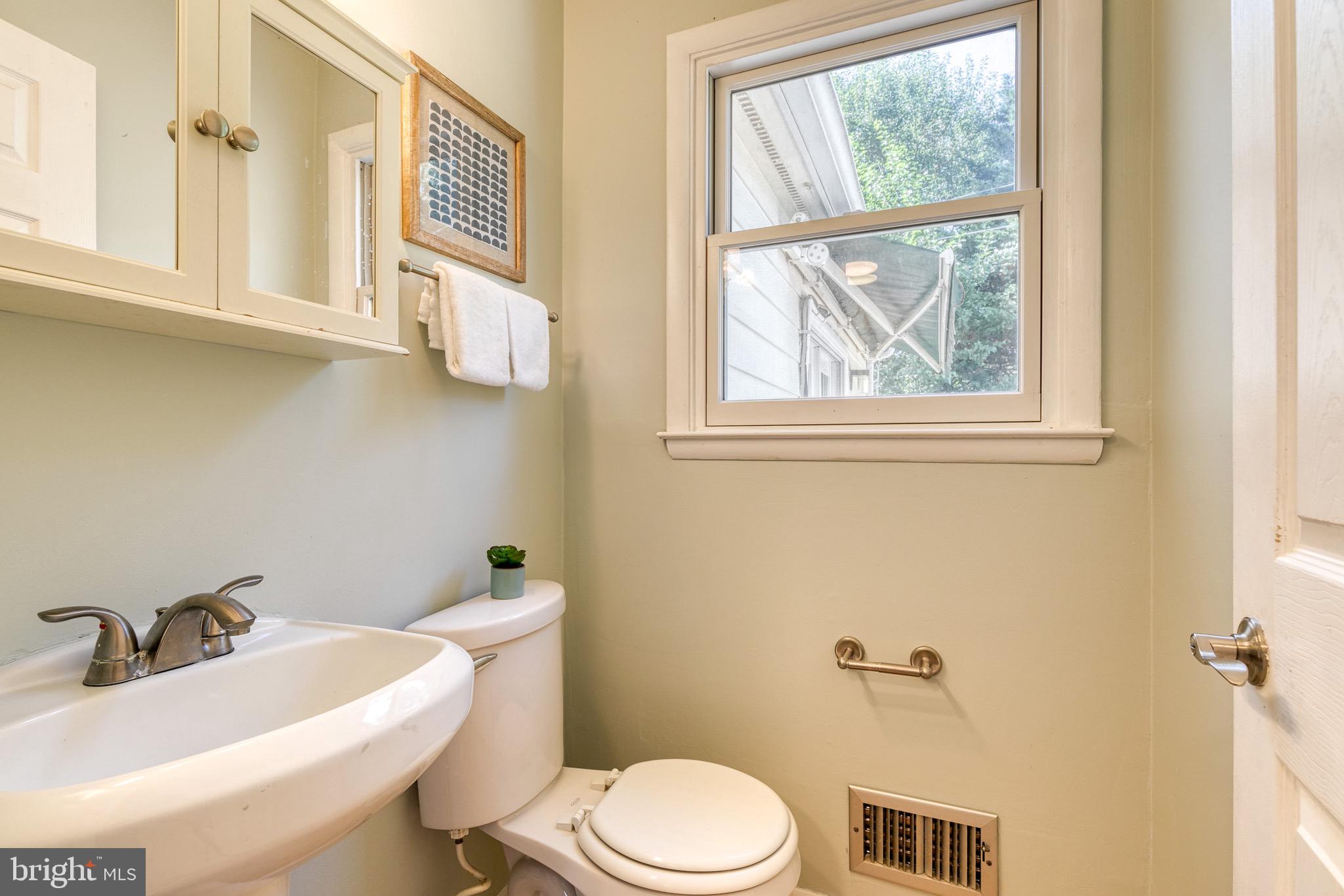 LUTHER VILLAGE - Residential Lease