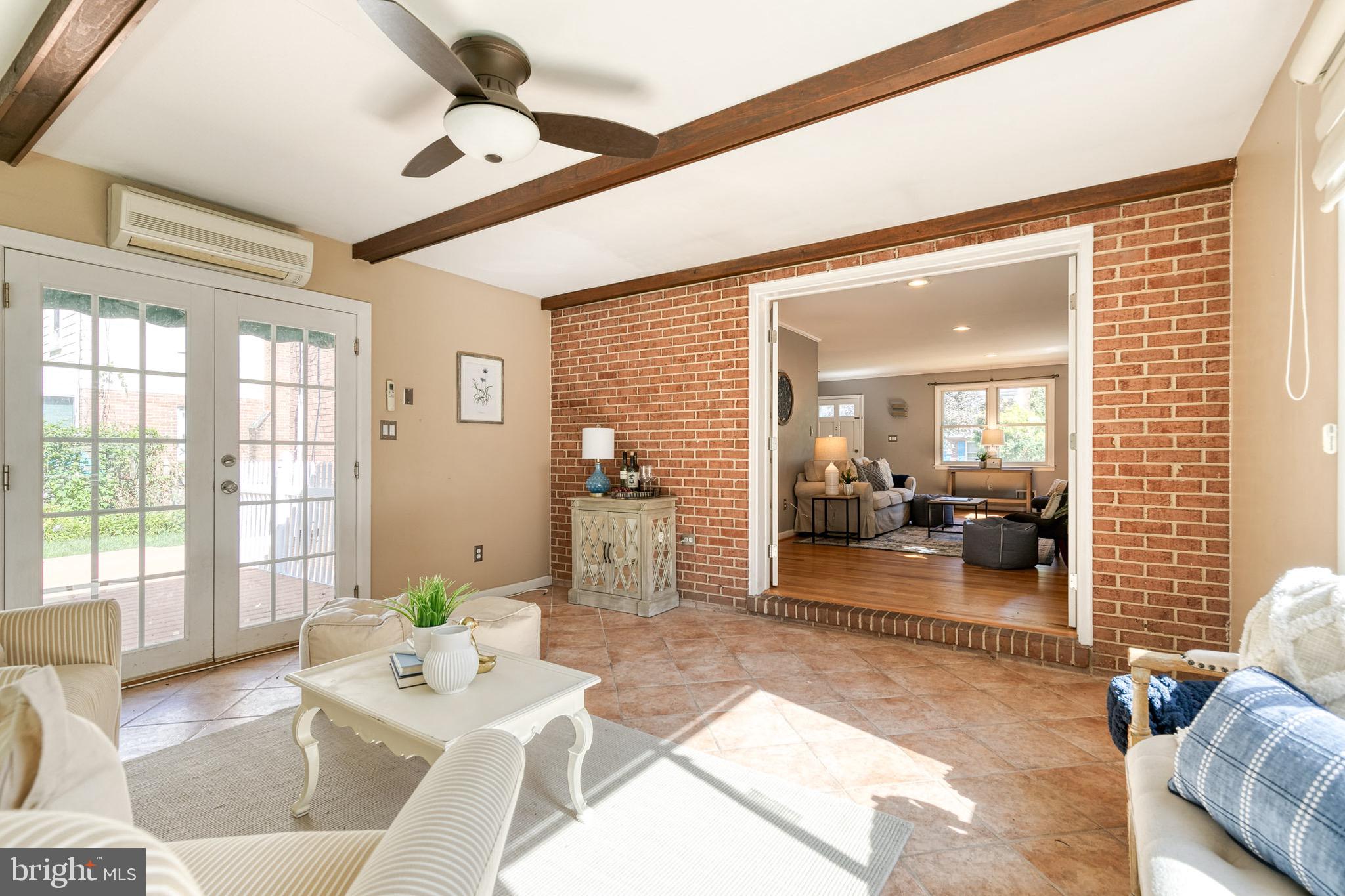 LUTHER VILLAGE - Residential Lease