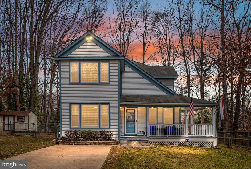 First time offered for rent. This home is in the FIRST SECTION of Aquia Harbour, That means just minutes from I95, commuter lots, shopping center, the front gate of the community, minutes from riding/stables, Marina/ Marina club, Golf clubhouse and golf course and outdoor pool! The home offers a  front porch that has a wrap around deck with sliding glass door to the dining room! Fenced in  backyard and nice deck.  3 bedrooms and 3 1/2 bathrooms. Kitchen is updated and has a  beautiful brick hearth (a specialty of the builder) with gas cooking! Stainless steel appliances, double wall oven, and organized pantry! One side of the basement is being used as a guest space or could be used for a home office. The other side is laundry and plenty of space for storage.