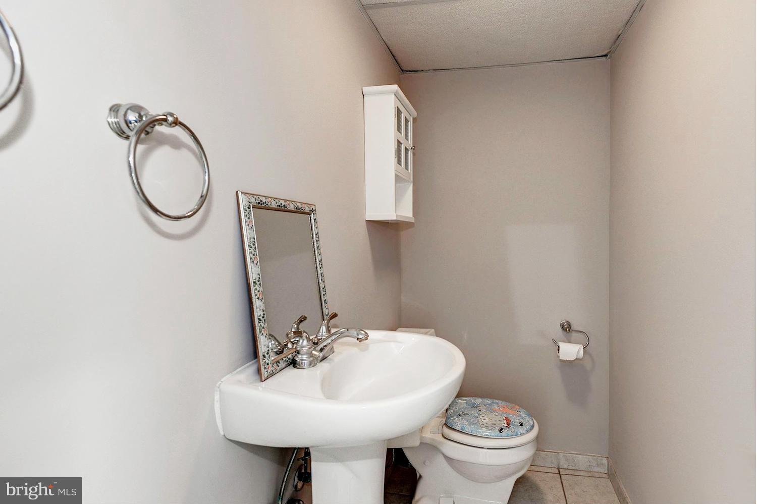 WHITEHALL BEACH - Residential