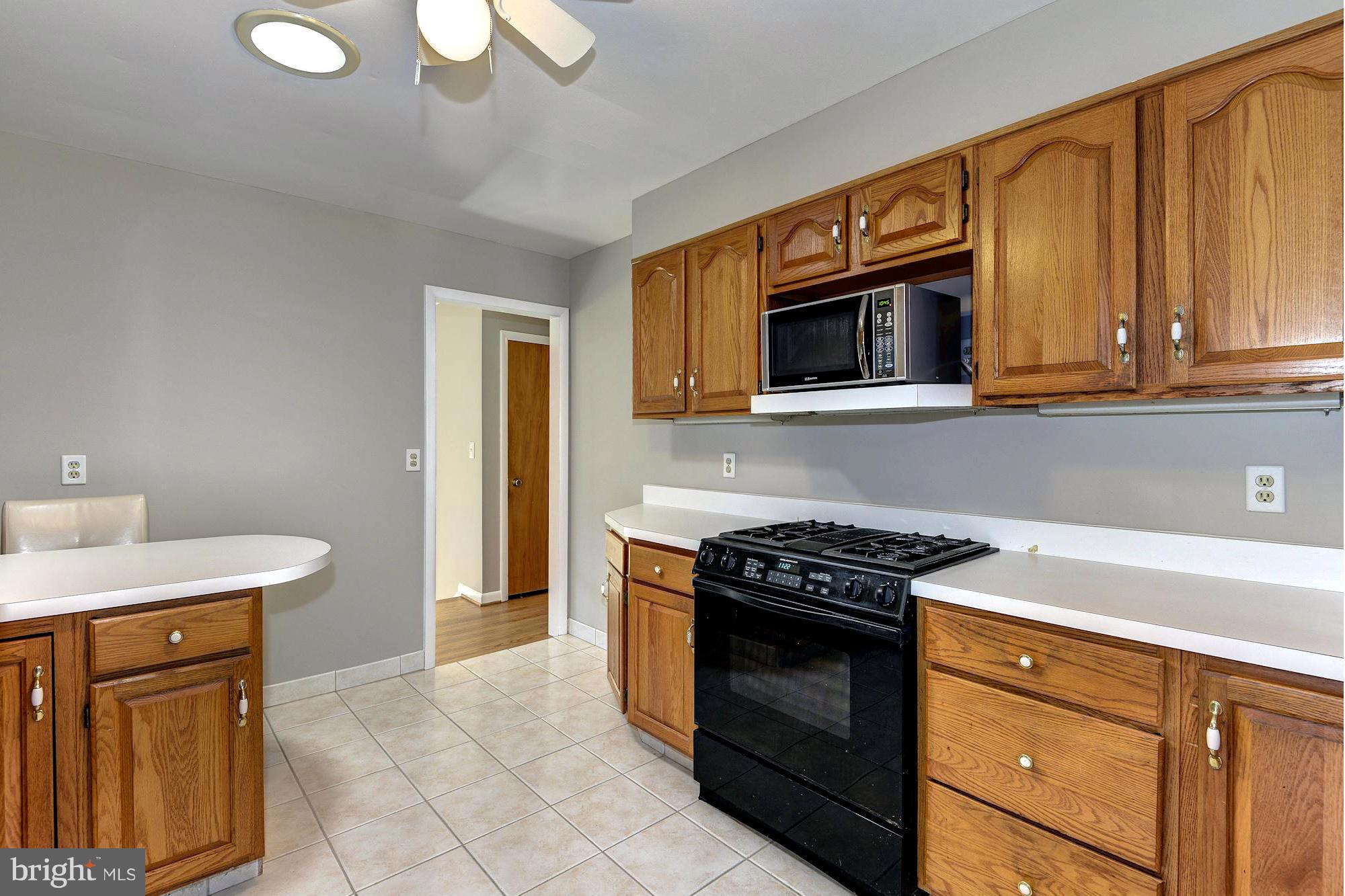 WHITEHALL BEACH - Residential