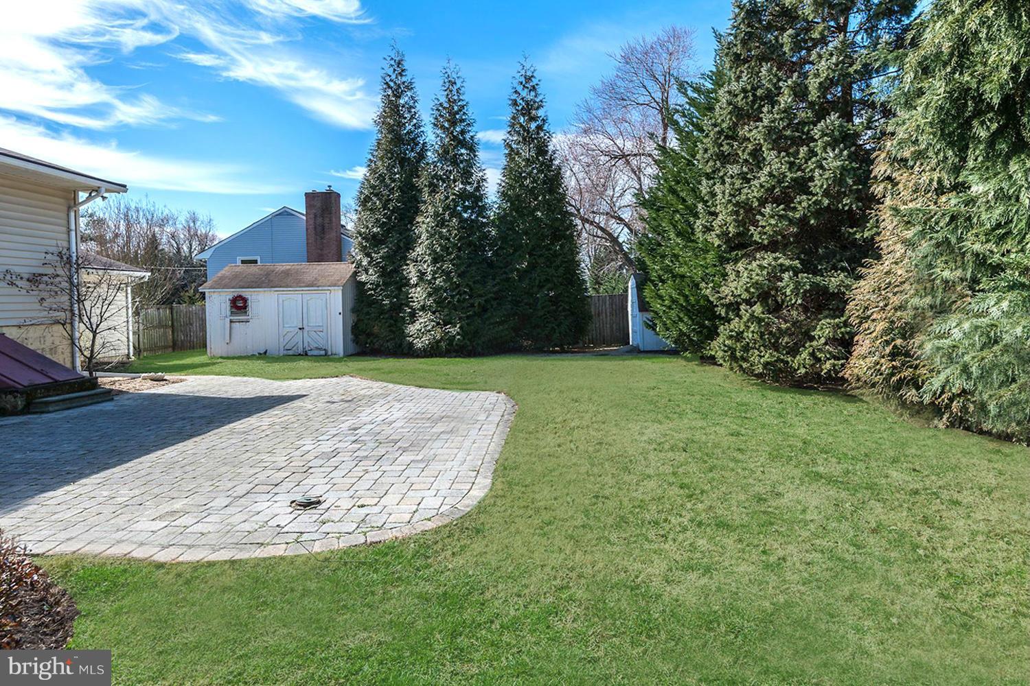 WHITEHALL BEACH - Residential