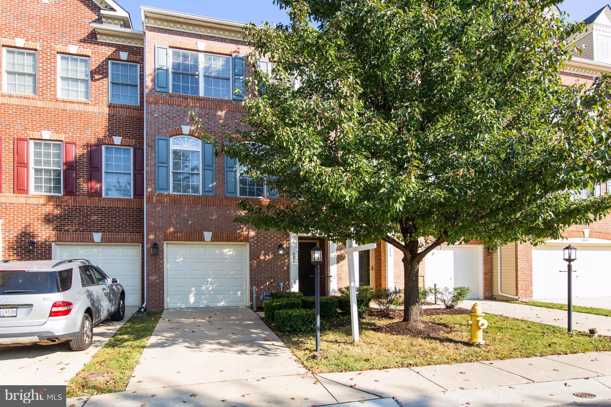 CROFTON VALLEY - Residential