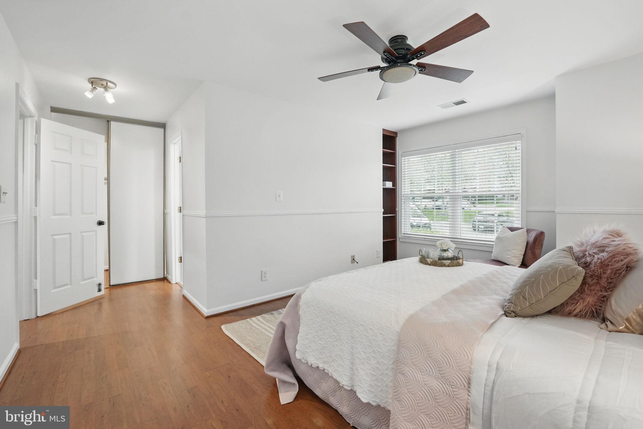 STRATFORD PLACE AT KINGS - Residential