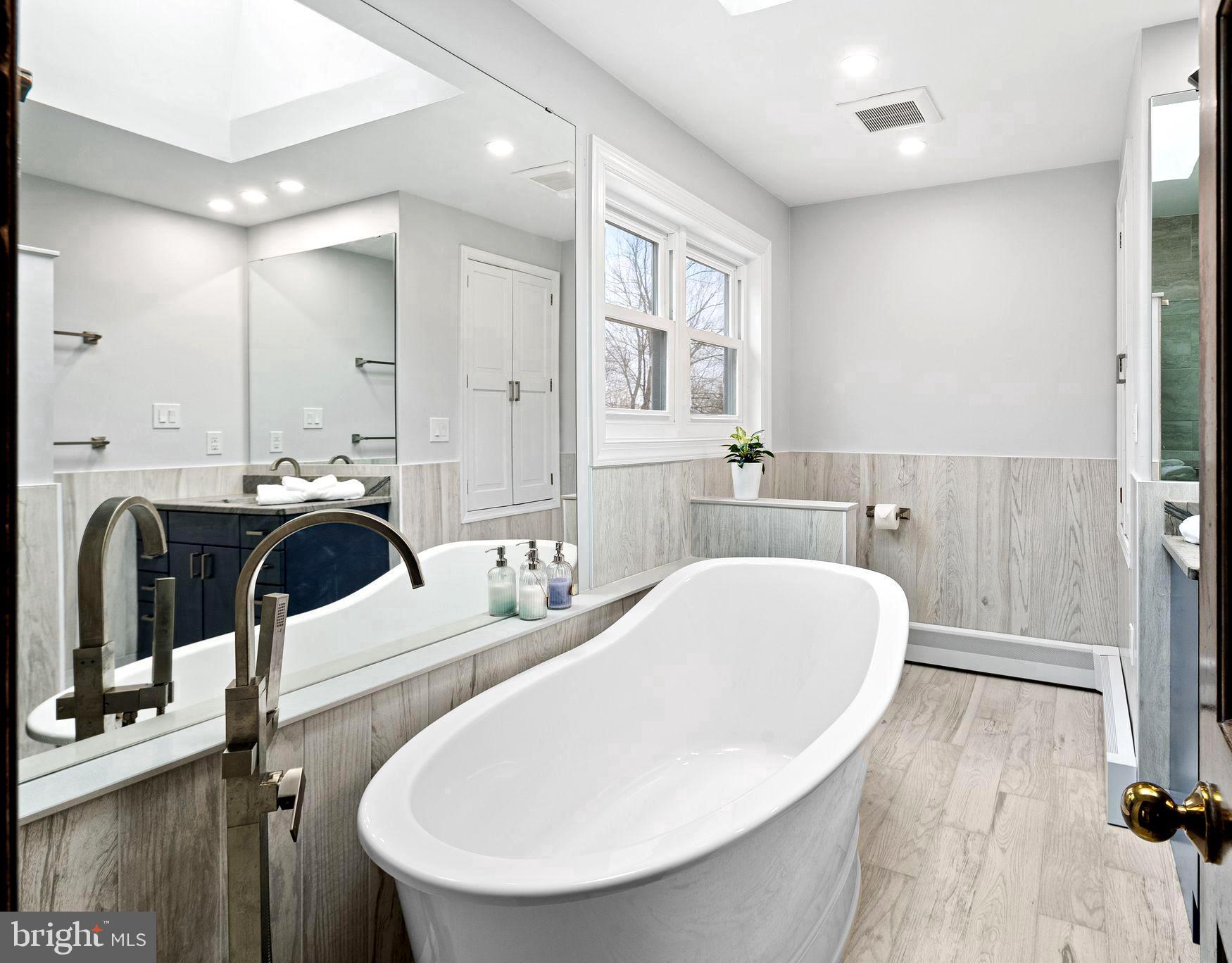 NON AVAILABLE - Residential