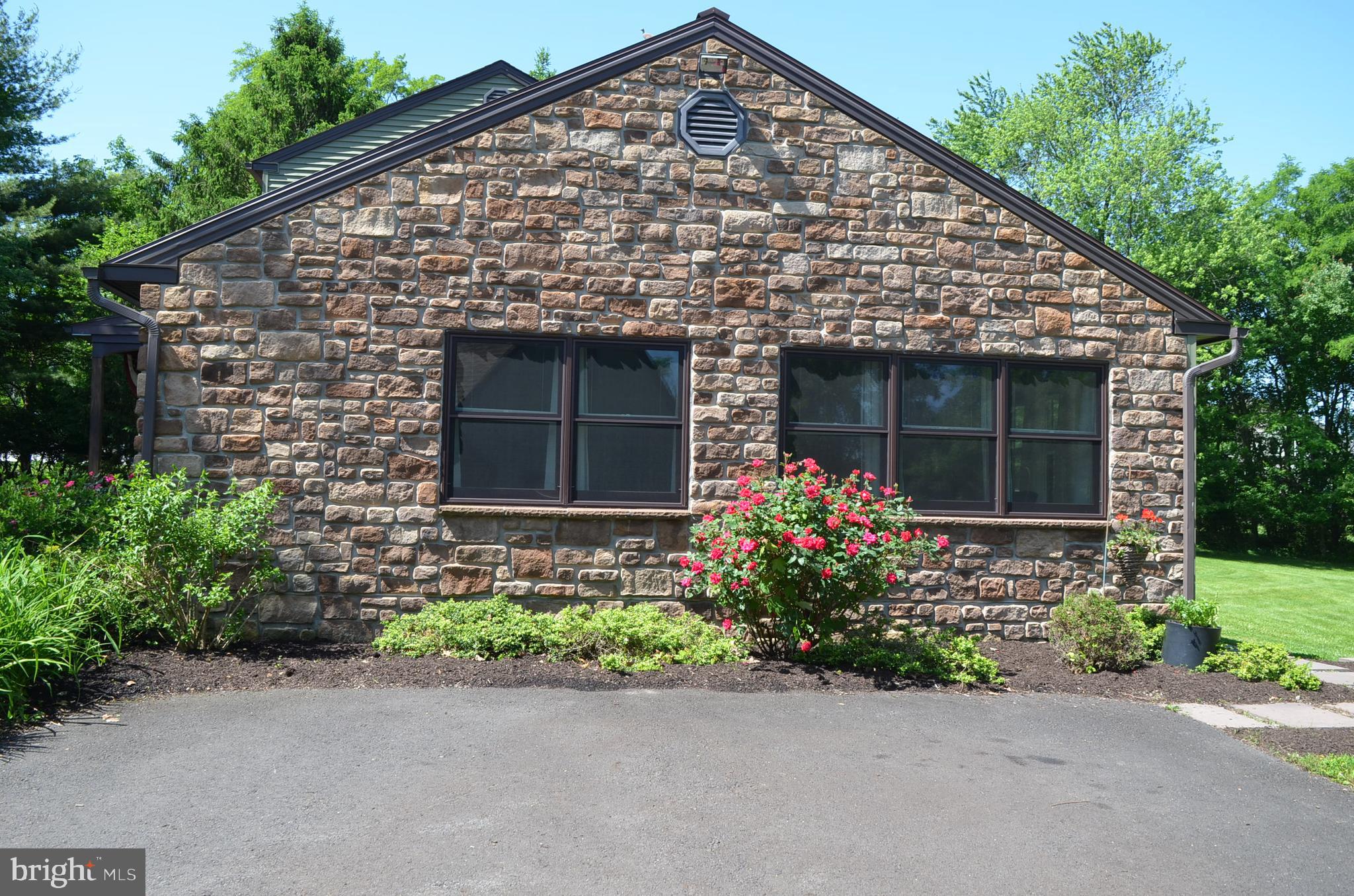 NON AVAILABLE - Residential