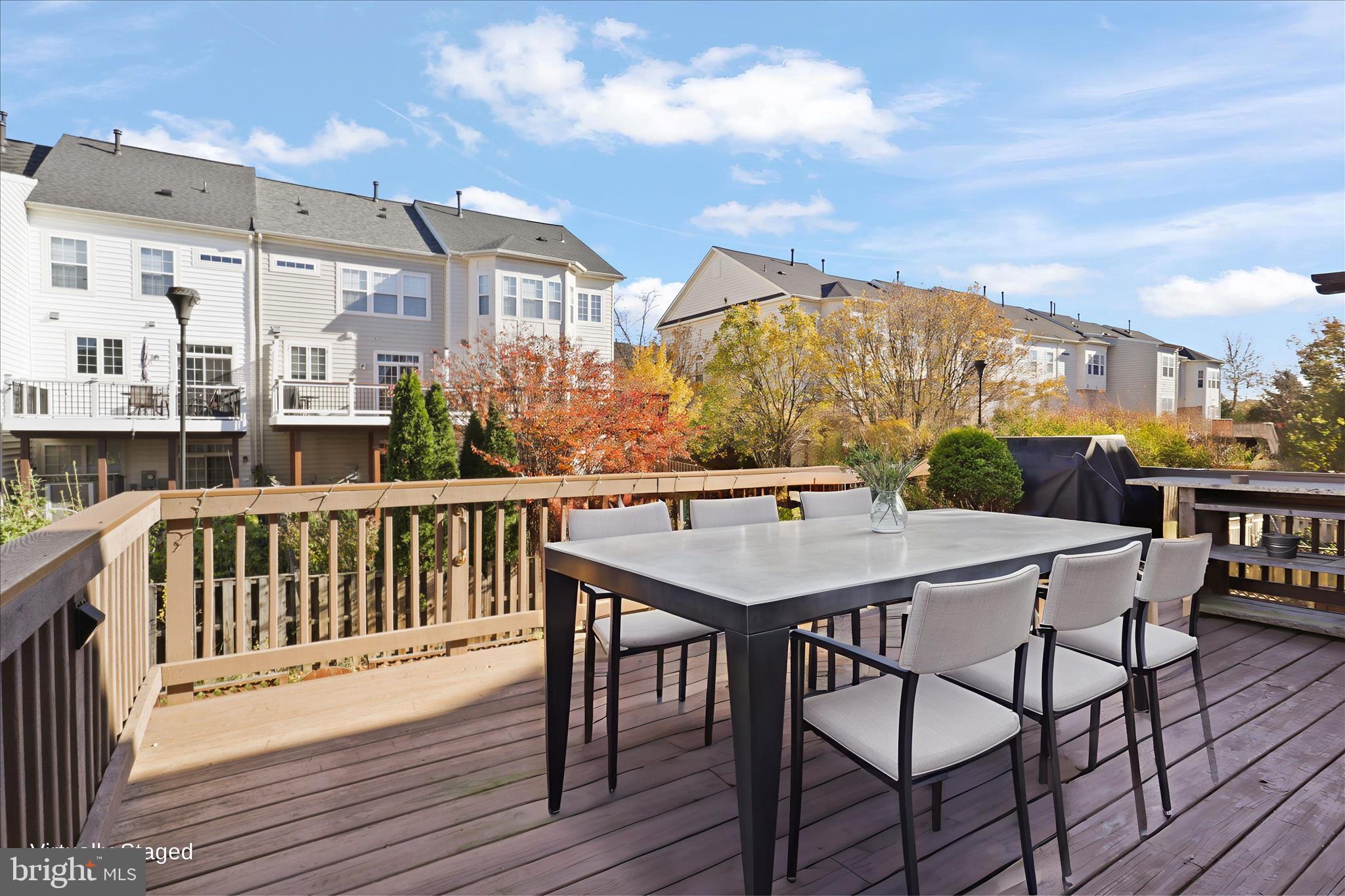 STONE RIDGE - Residential