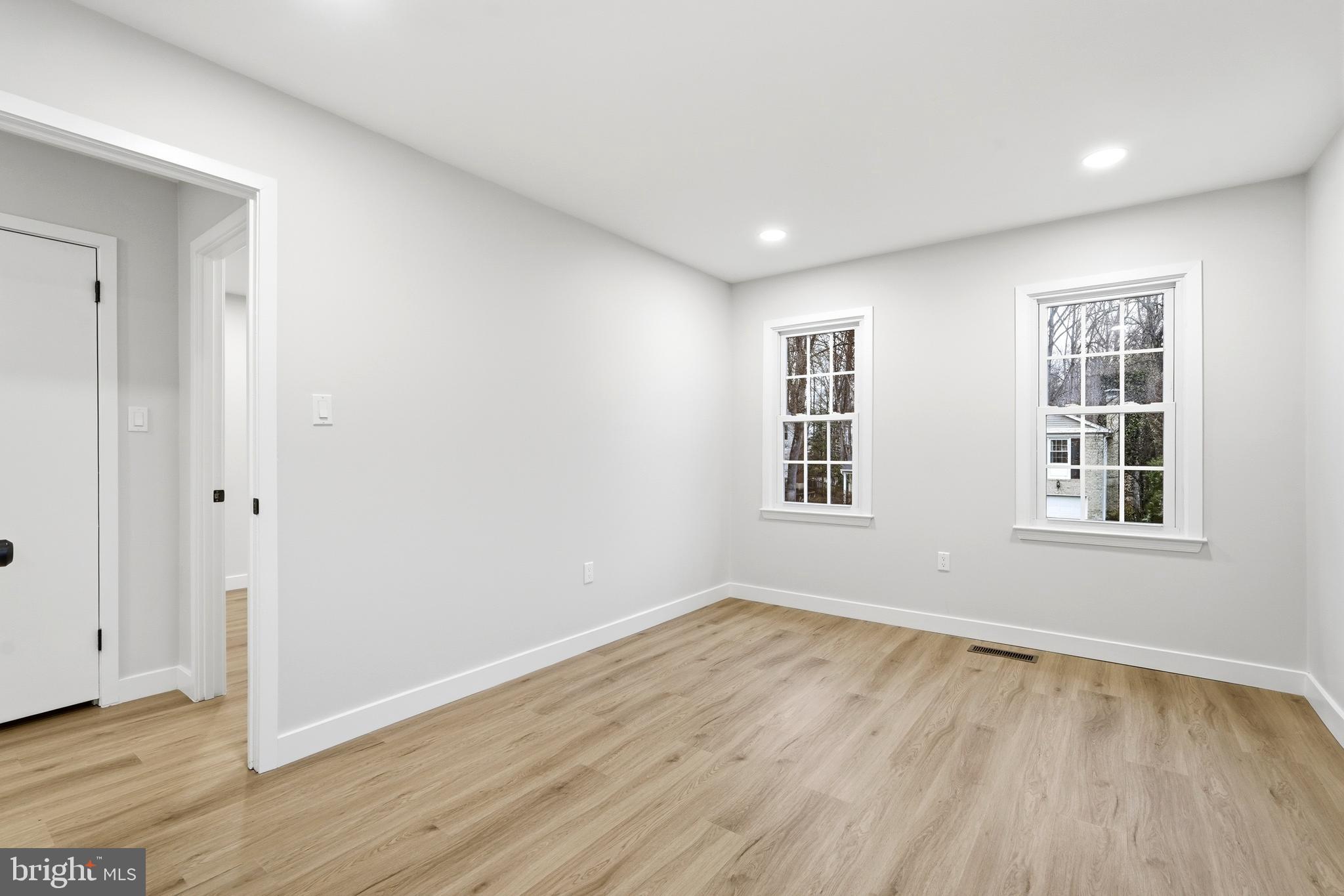 ROLLING FOREST - Residential