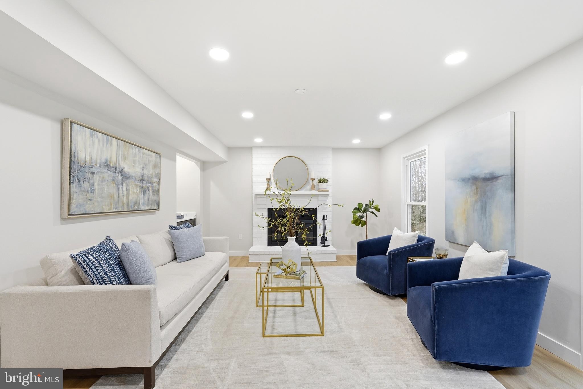 ROLLING FOREST - Residential