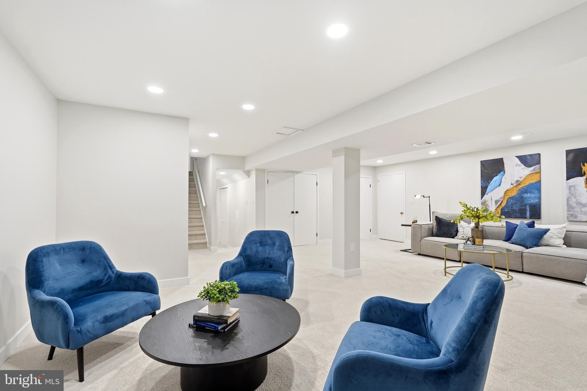 ROLLING FOREST - Residential