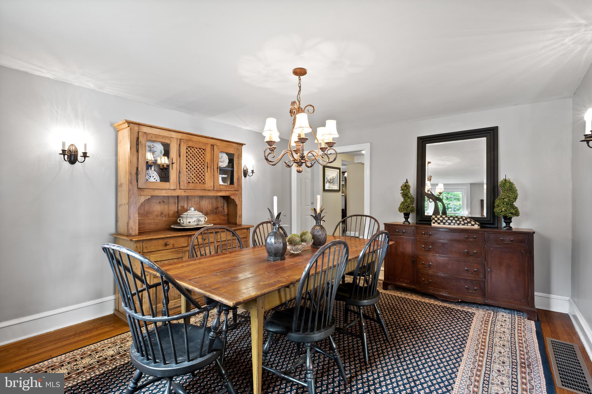 SOUTH WAYNE - Residential