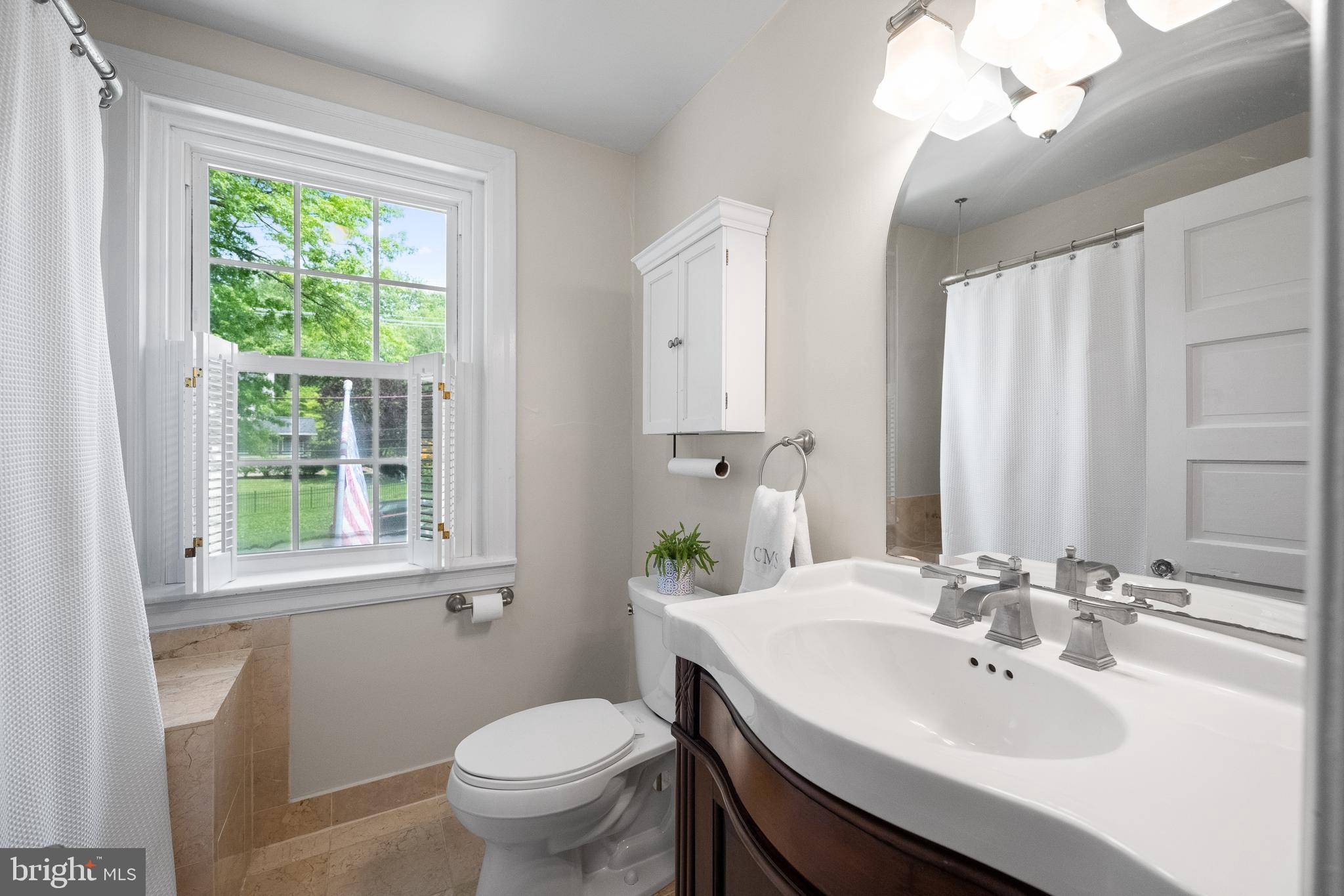 SOUTH WAYNE - Residential