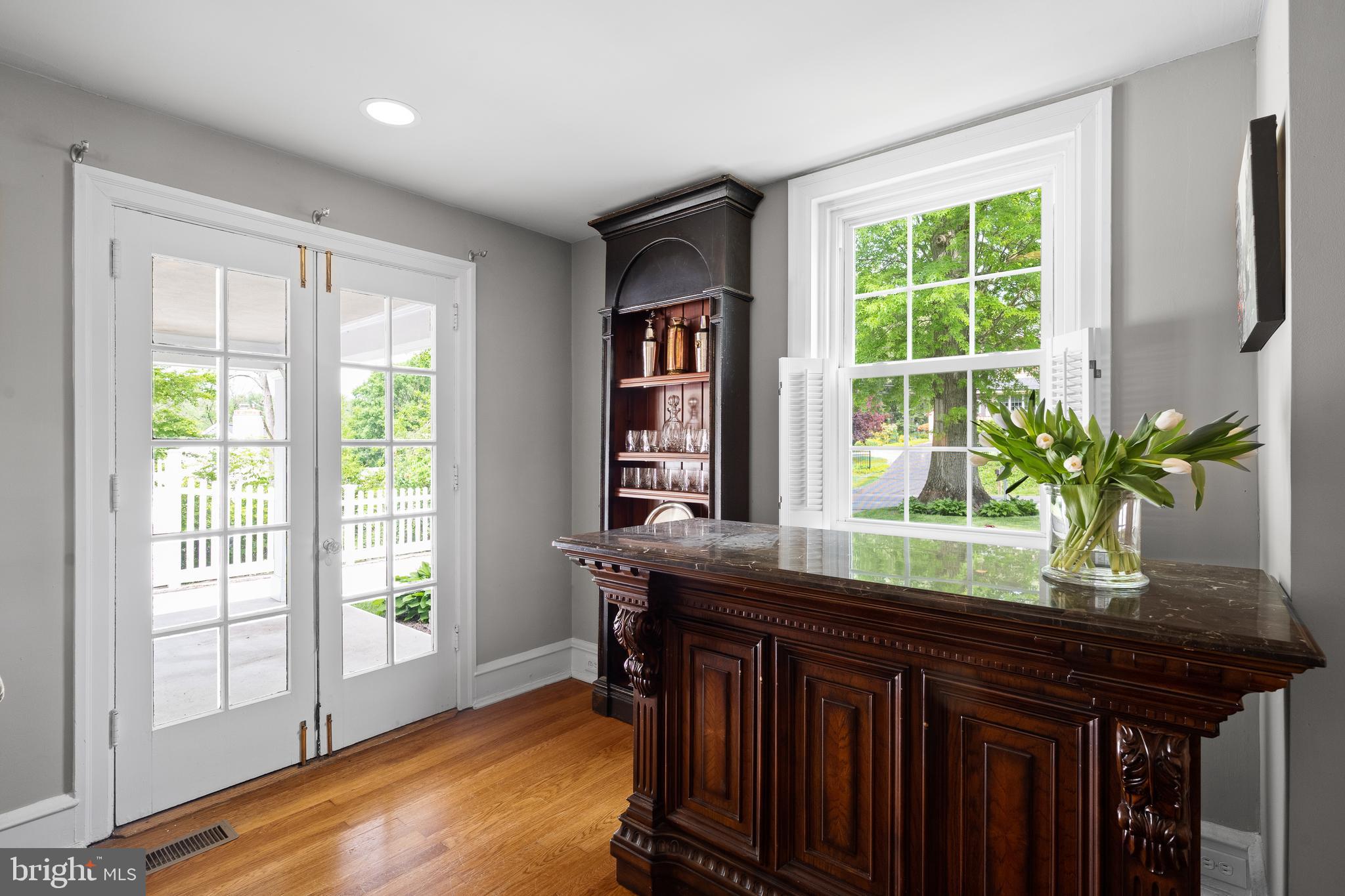 SOUTH WAYNE - Residential