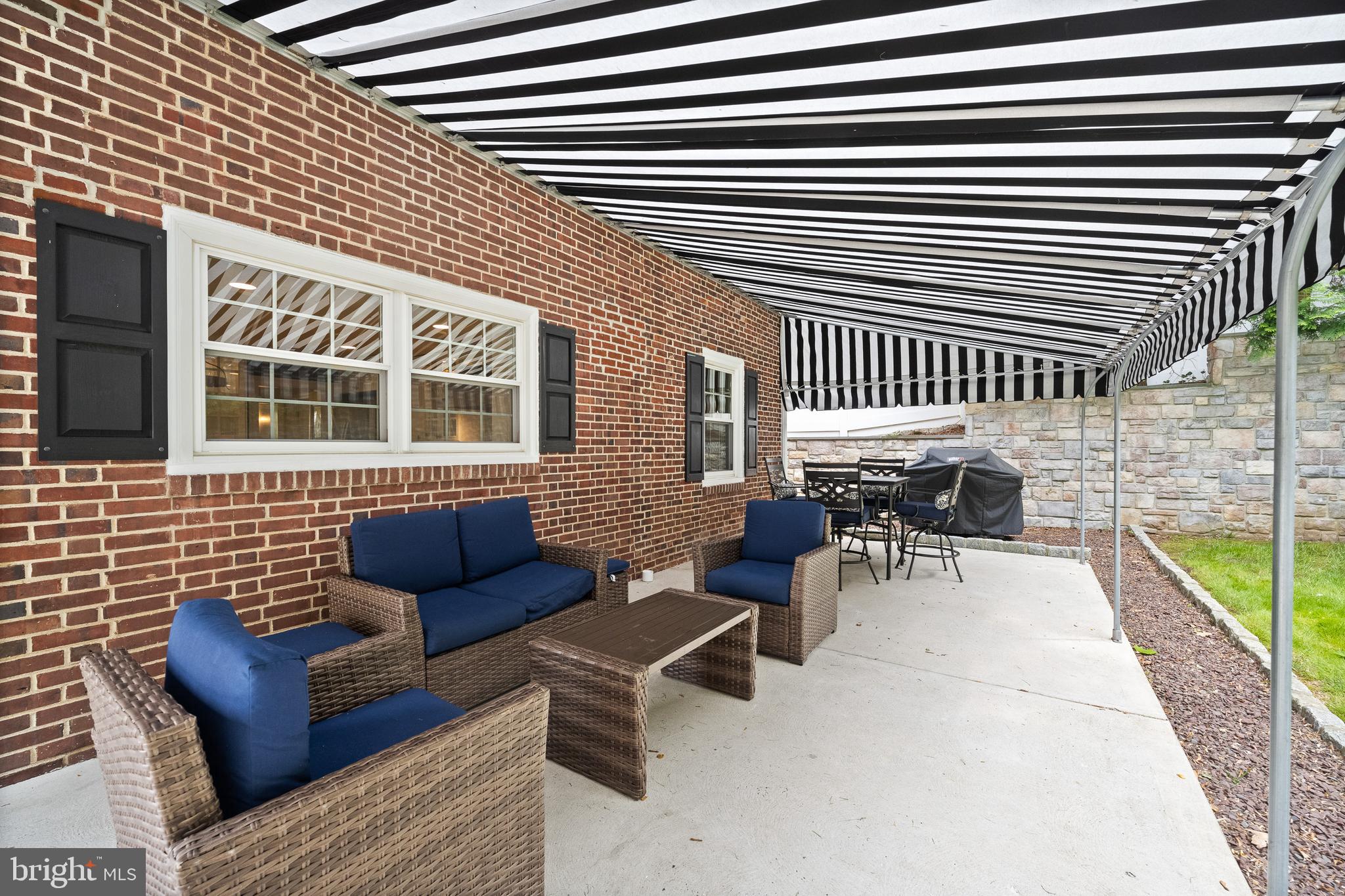 SOUTH WAYNE - Residential