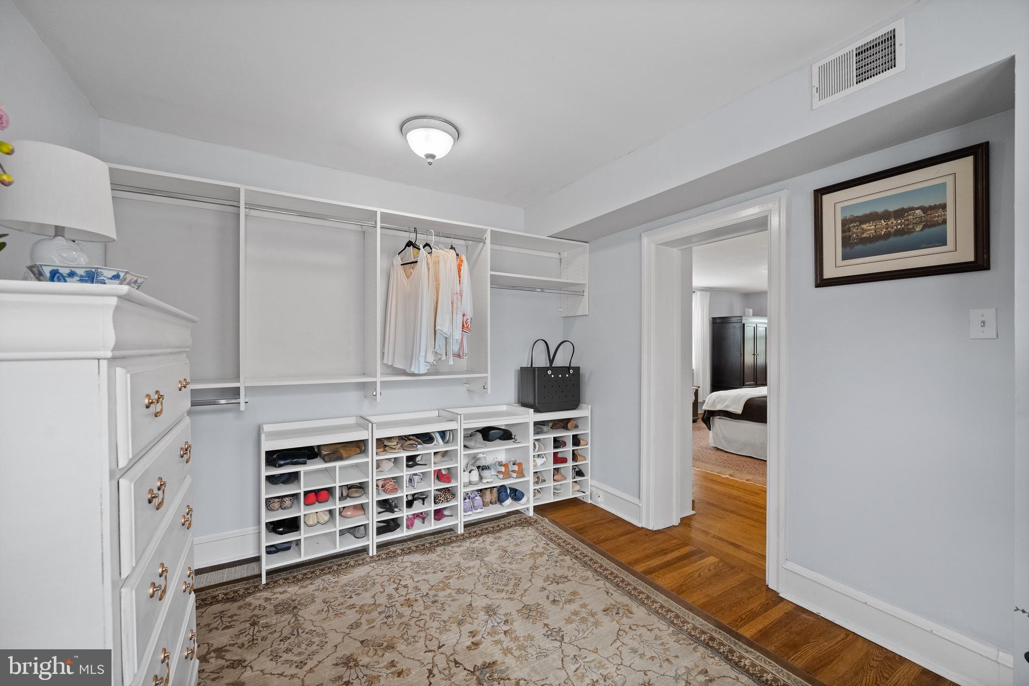 SOUTH WAYNE - Residential