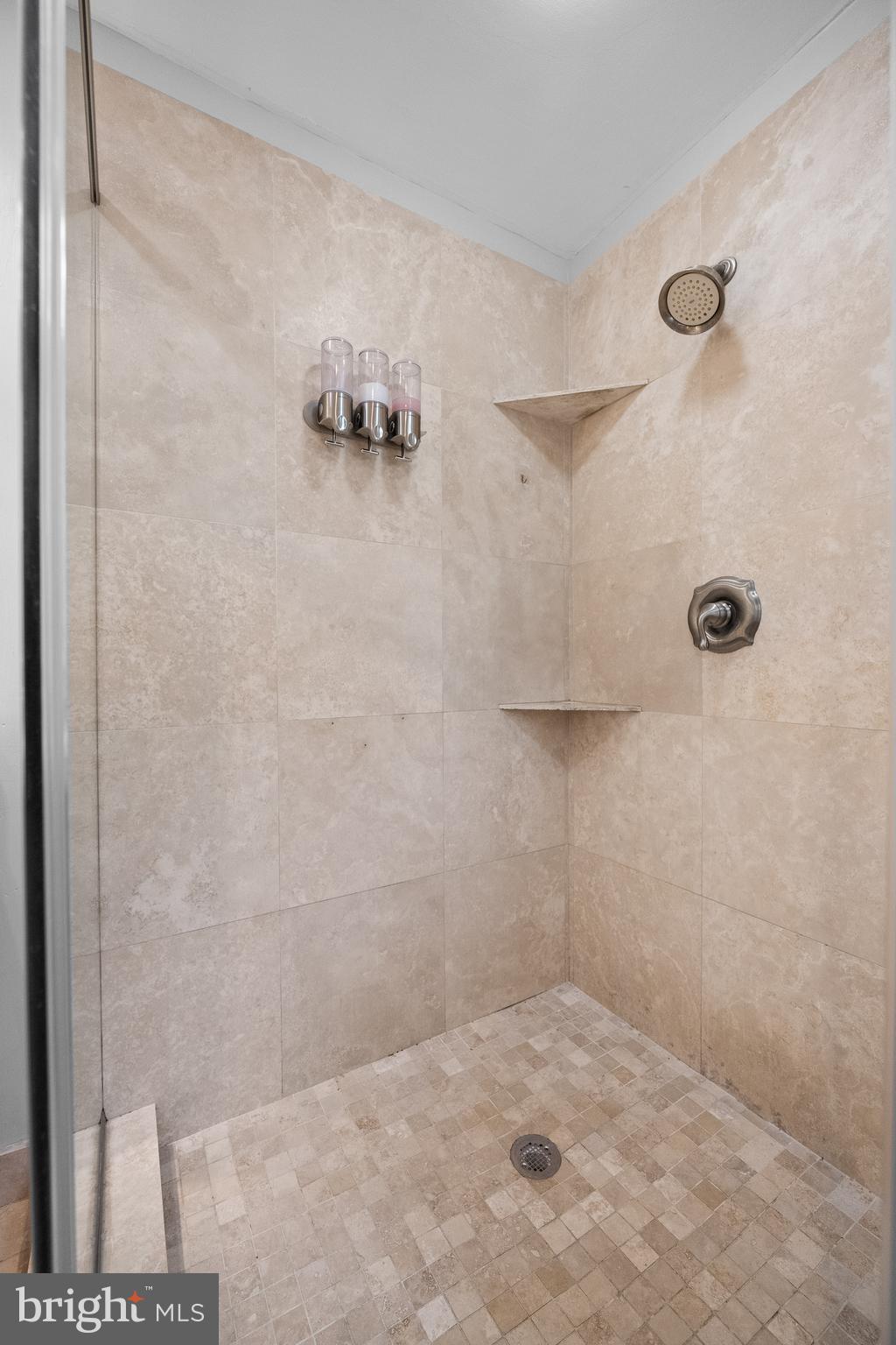 SOUTH WAYNE - Residential